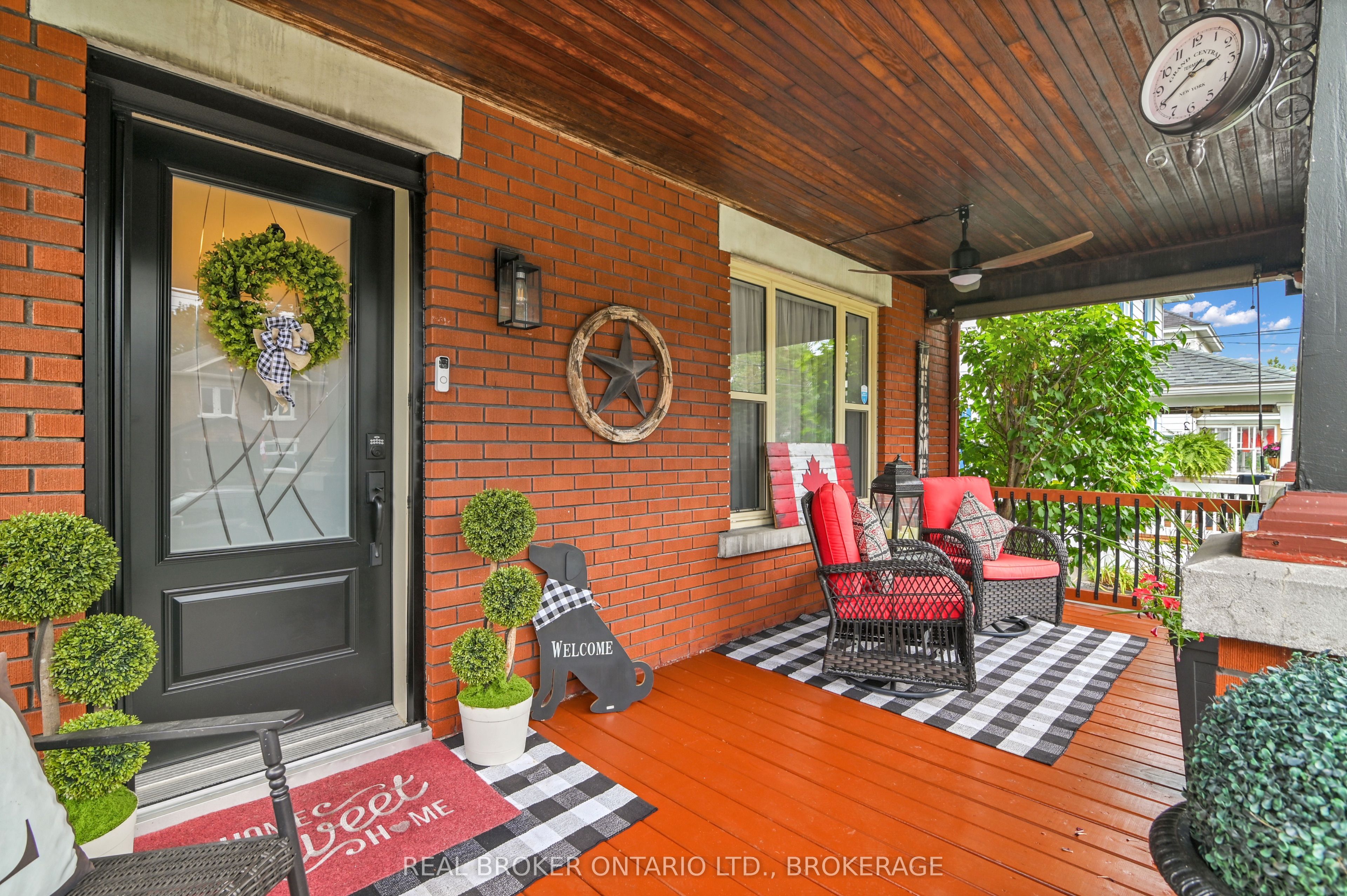 214 Fourth Street W, Cornwall, ON K6J 2S1 photo 3