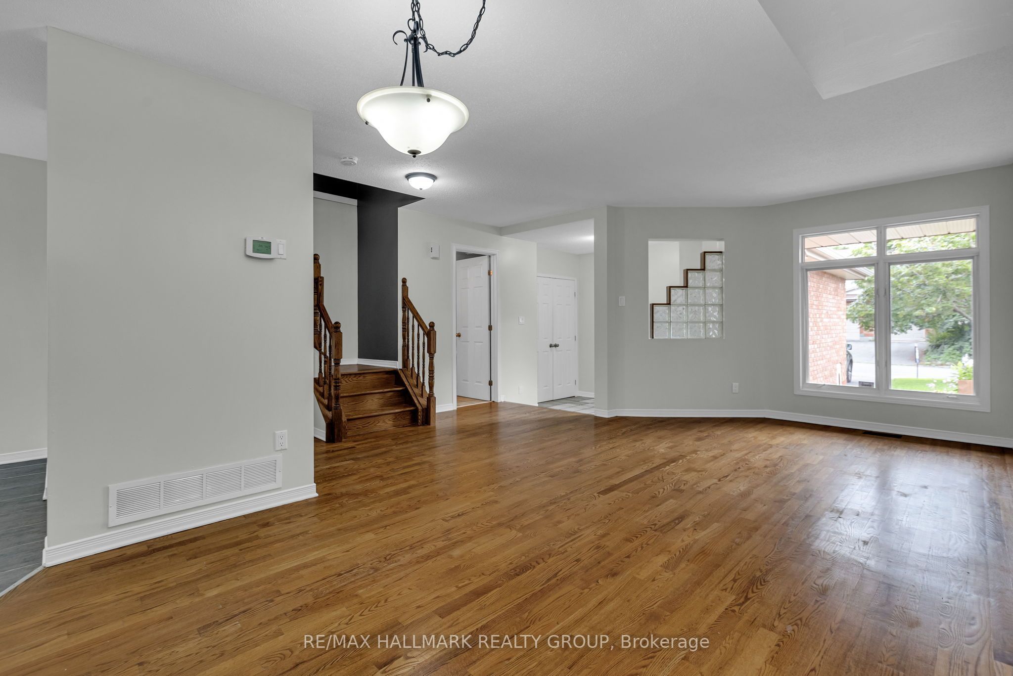 146 College Circle, Overbrook - Castleheights and Area, ON K1K 4S1 photo 5