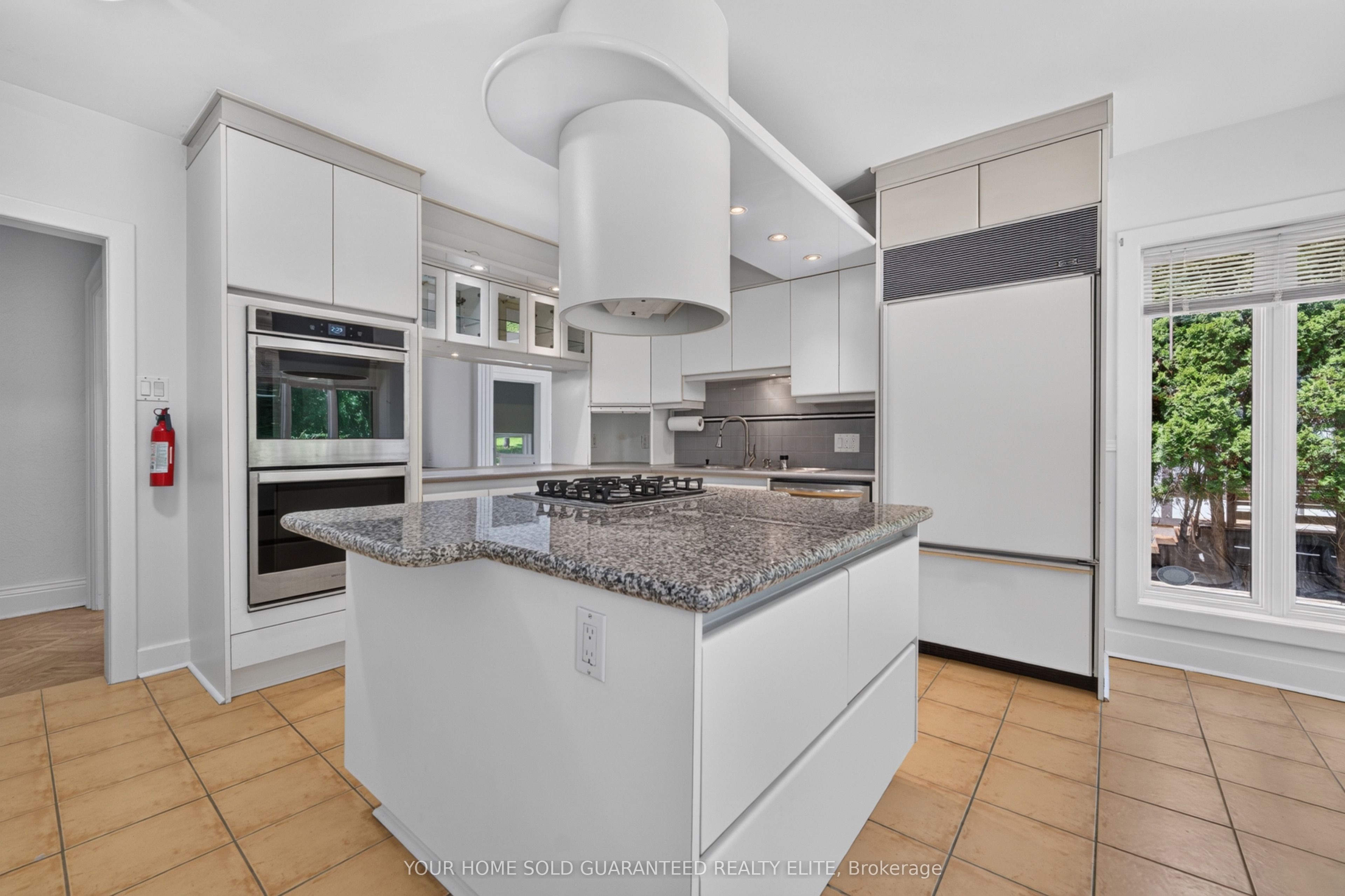 4 Forsyth Avenue N, Hamilton, ON L8S 4E1 photo 4