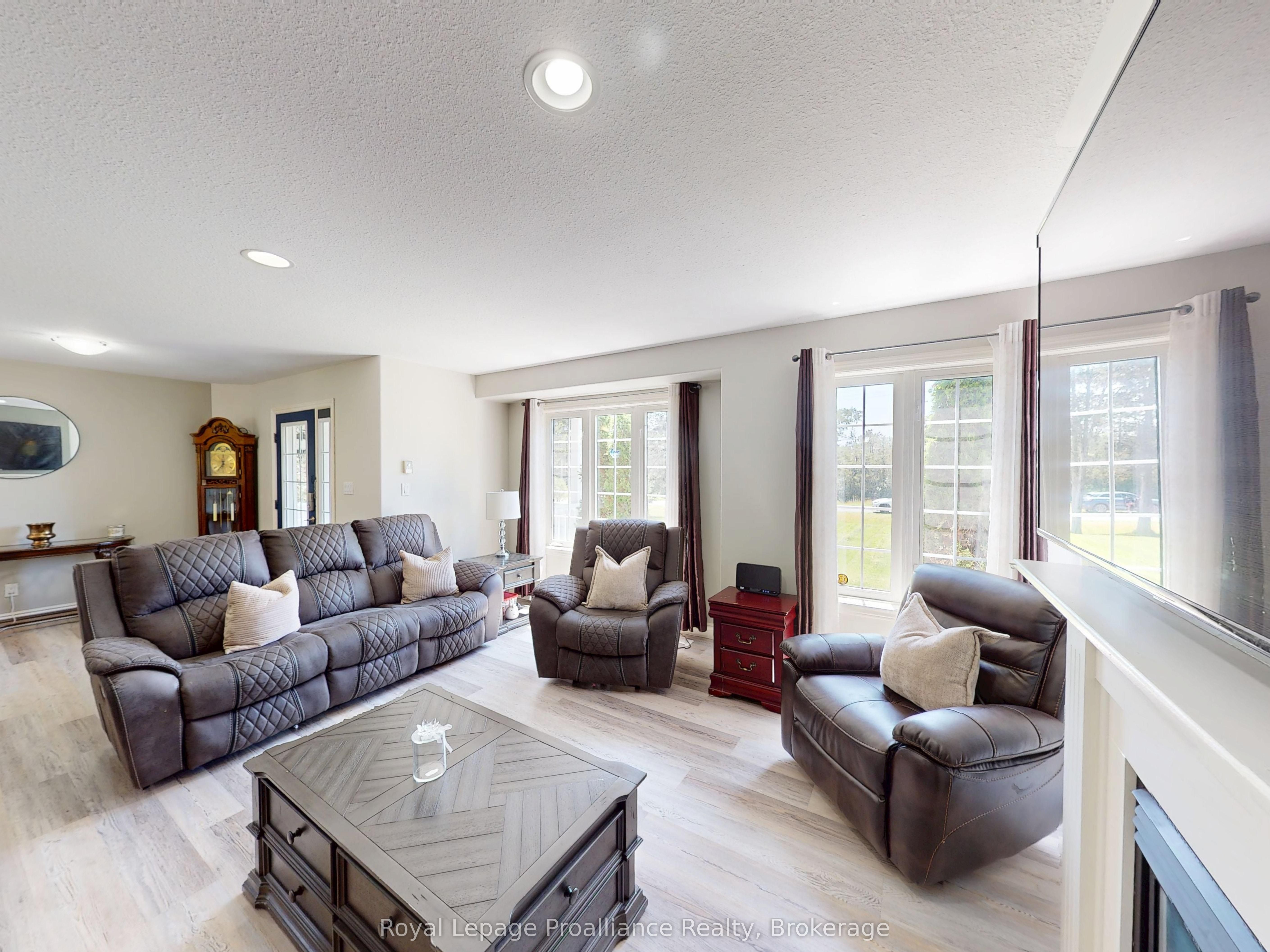 75 Milligan Drive, Tyendinaga, ON K0K 3A0 photo 5