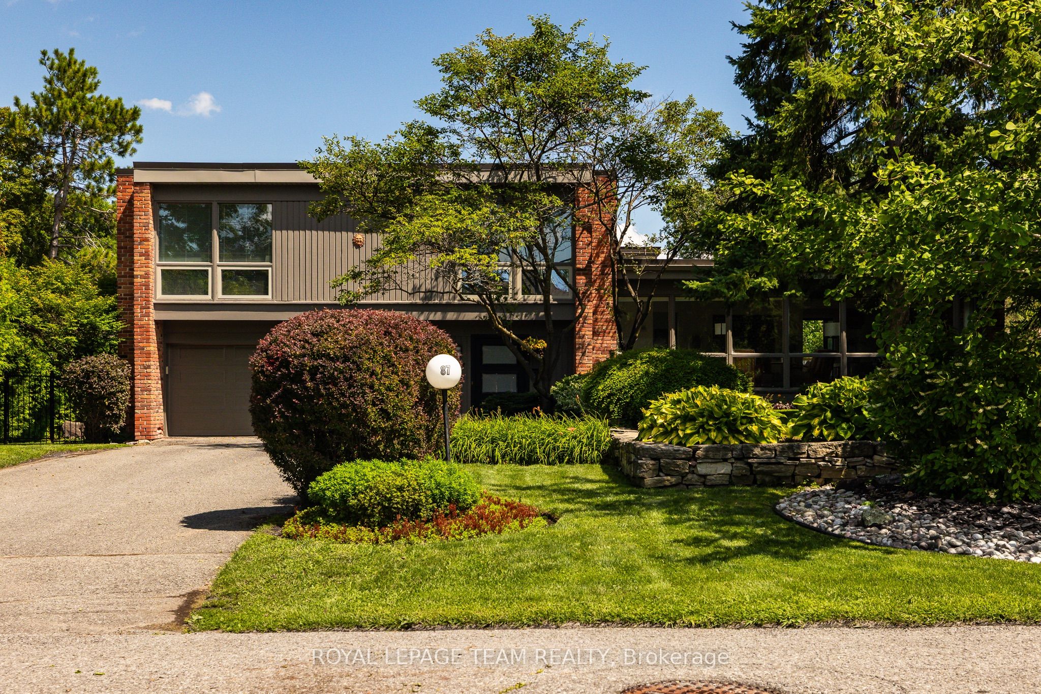 87 Pentland Place, Kanata, ON K2K 1V9