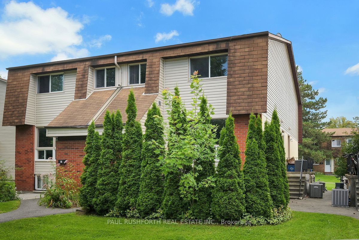 5 Sonnet Crescent D, Bells Corners and South to Fallowfield, ON K2H 8W8 photo 2