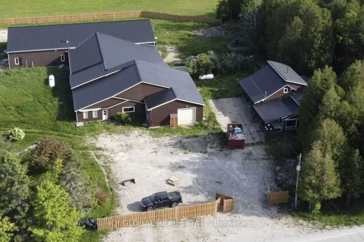 625 Little pike bay Road, Northern Bruce Peninsula, ON N0H 1W0 photo 2