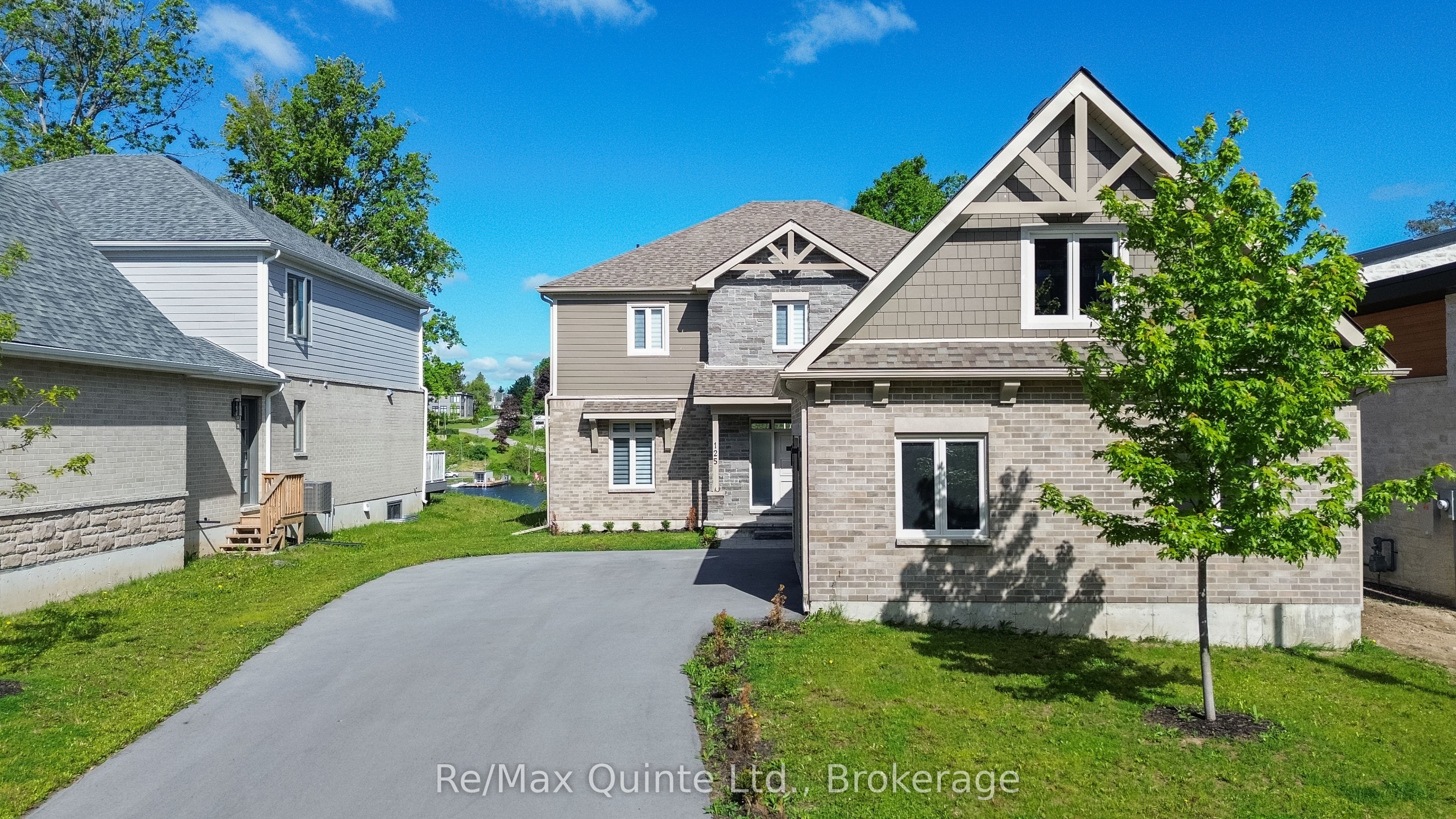 125 Villeneuve Drive, Prince Edward County, ON K0K 2T0 photo 4