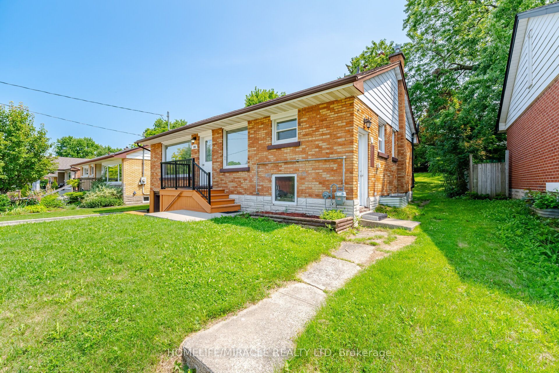 199 Allen Street E, Waterloo, ON N2J 1J9 photo 3