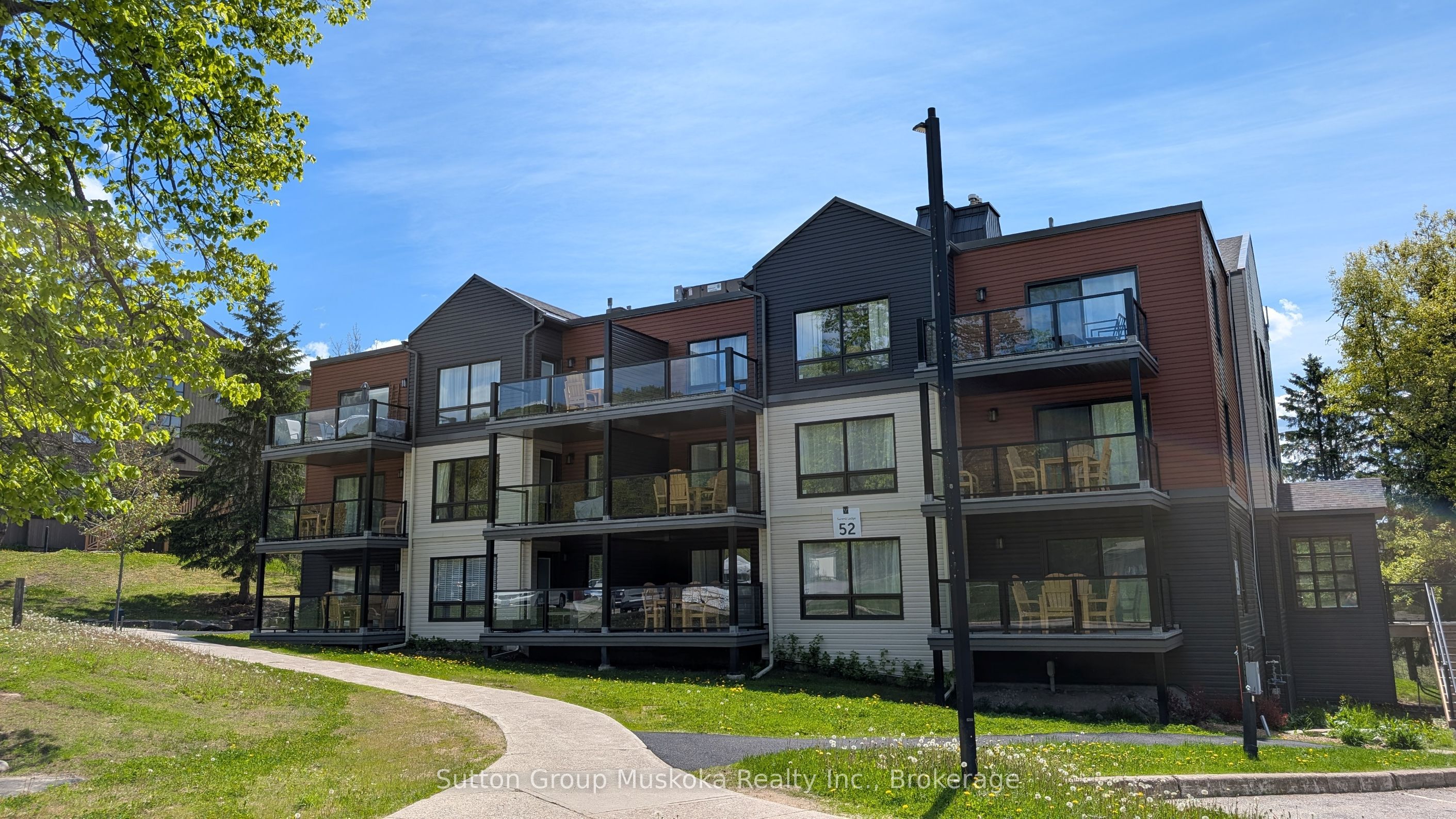 1235 Deerhurst Drive 52-305, Huntsville, ON P1H 2E8 photo 2