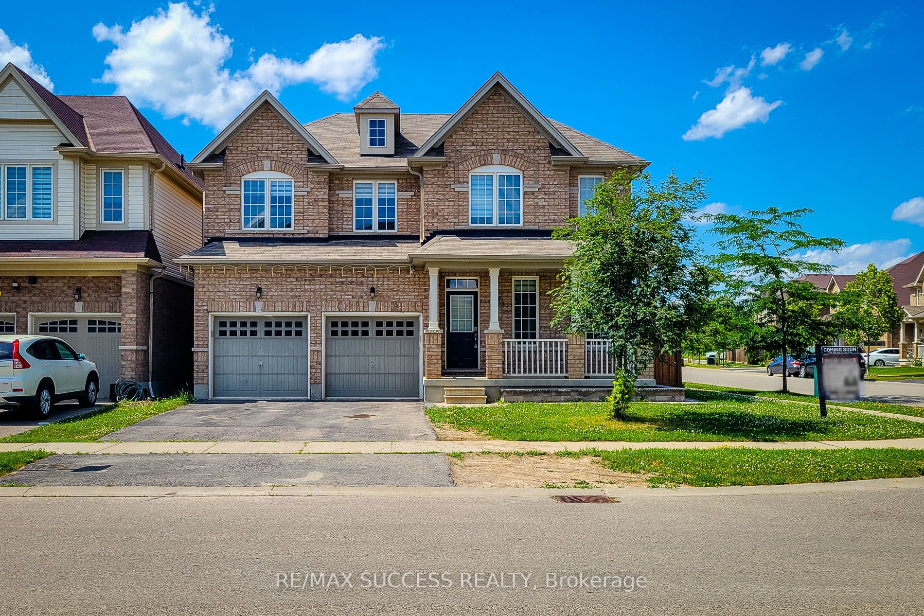 2 Turnbull Drive, Brantford, ON N3T 0K4