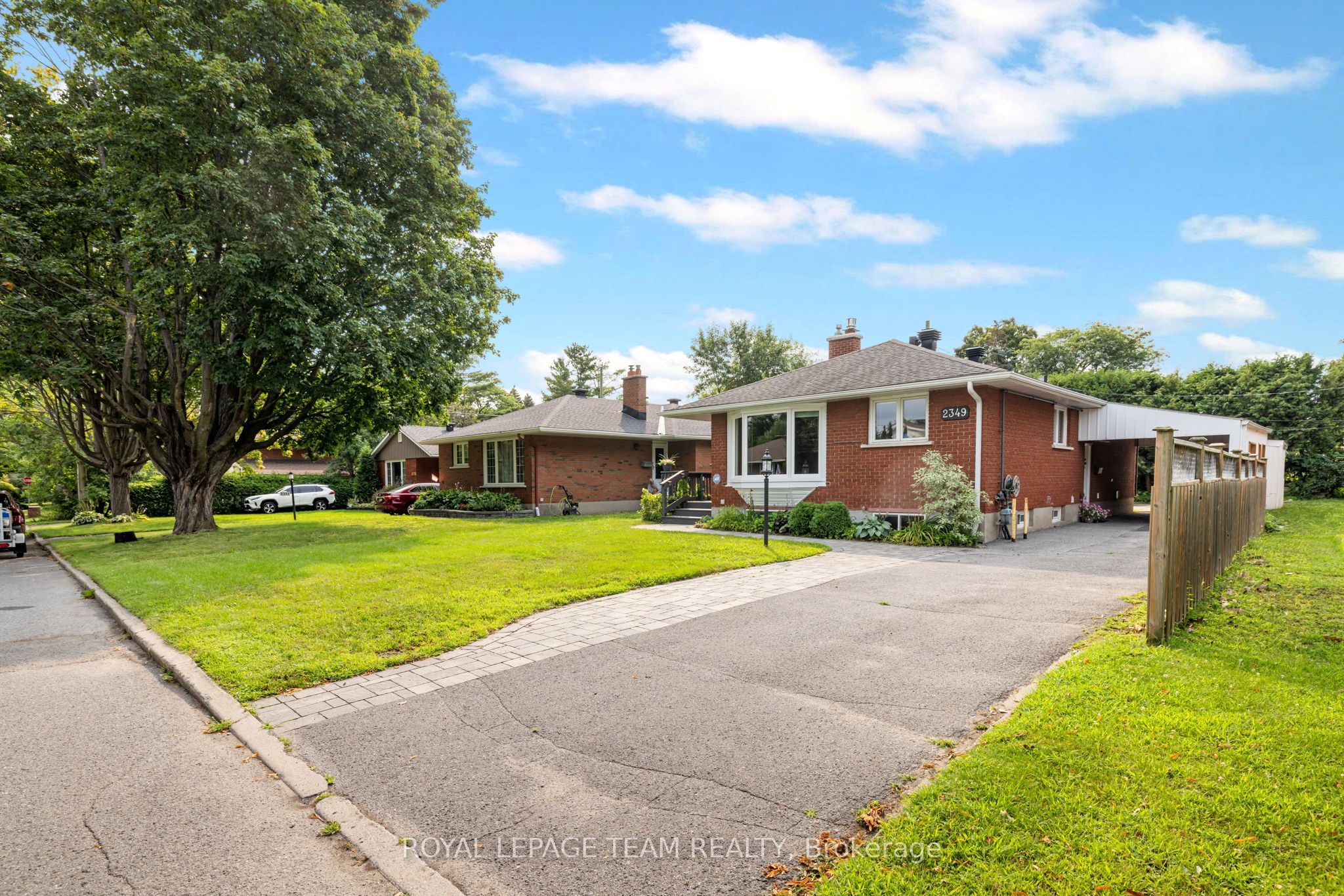 2349 Edwin Crescent, Parkway Park - Queensway Terrace S and Area, ON K2C 1H8 photo 4