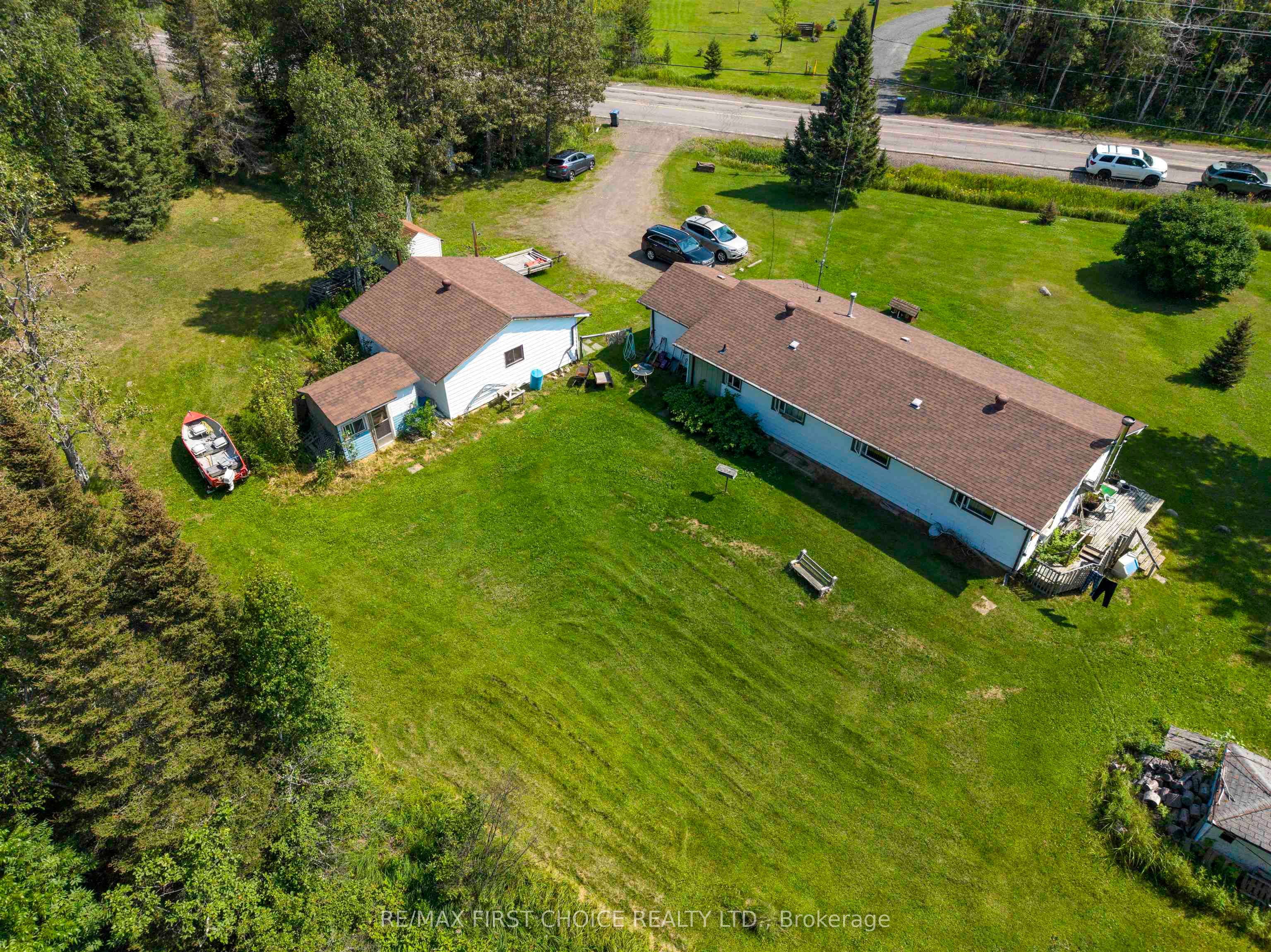 6365 Mapleward Road, Thunder Bay, ON P7G 2K1 photo 5
