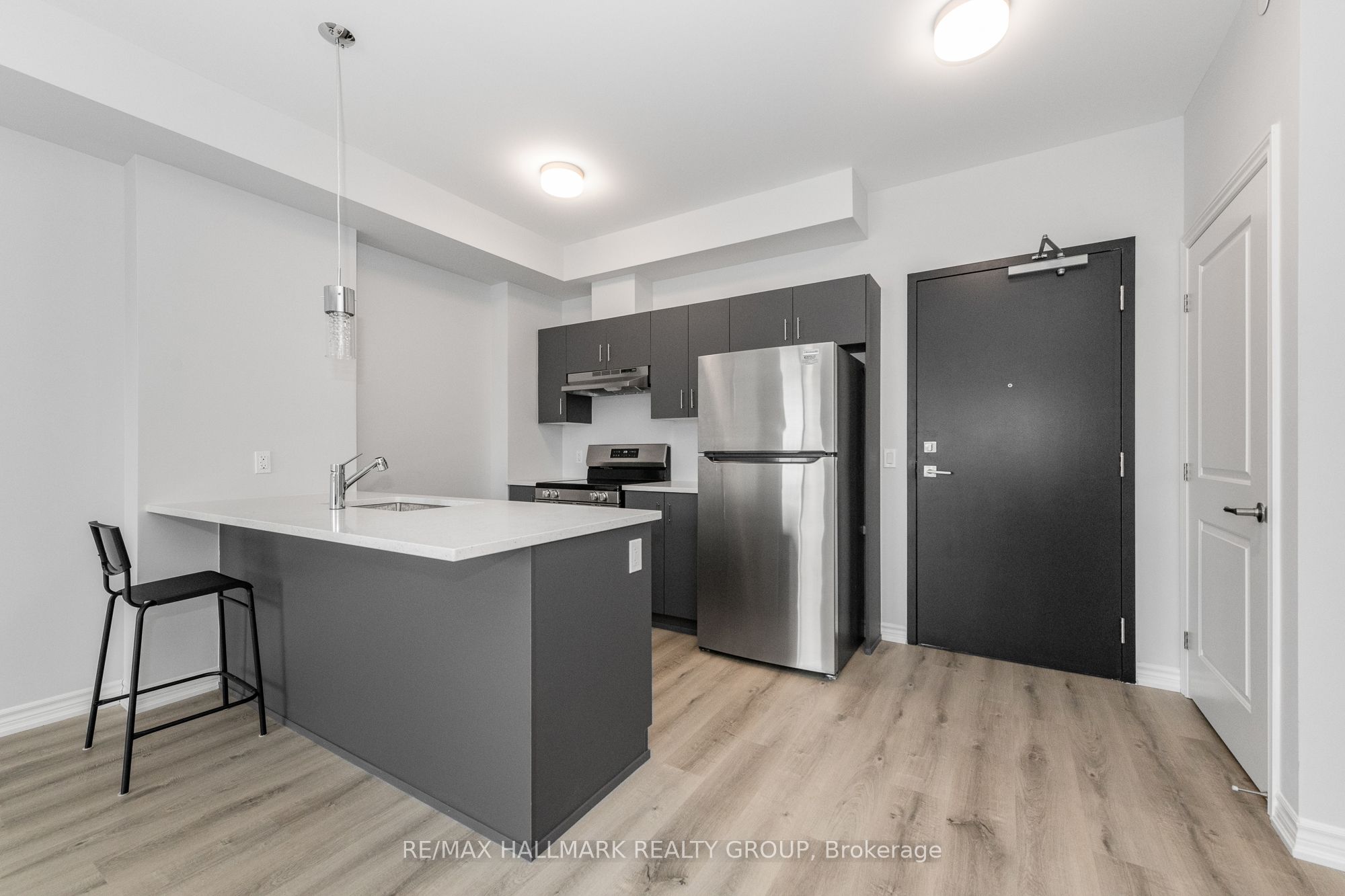 1350 Hemlock Road 404, Manor Park - Cardinal Glen and Area, ON K1K 5C2 photo 5
