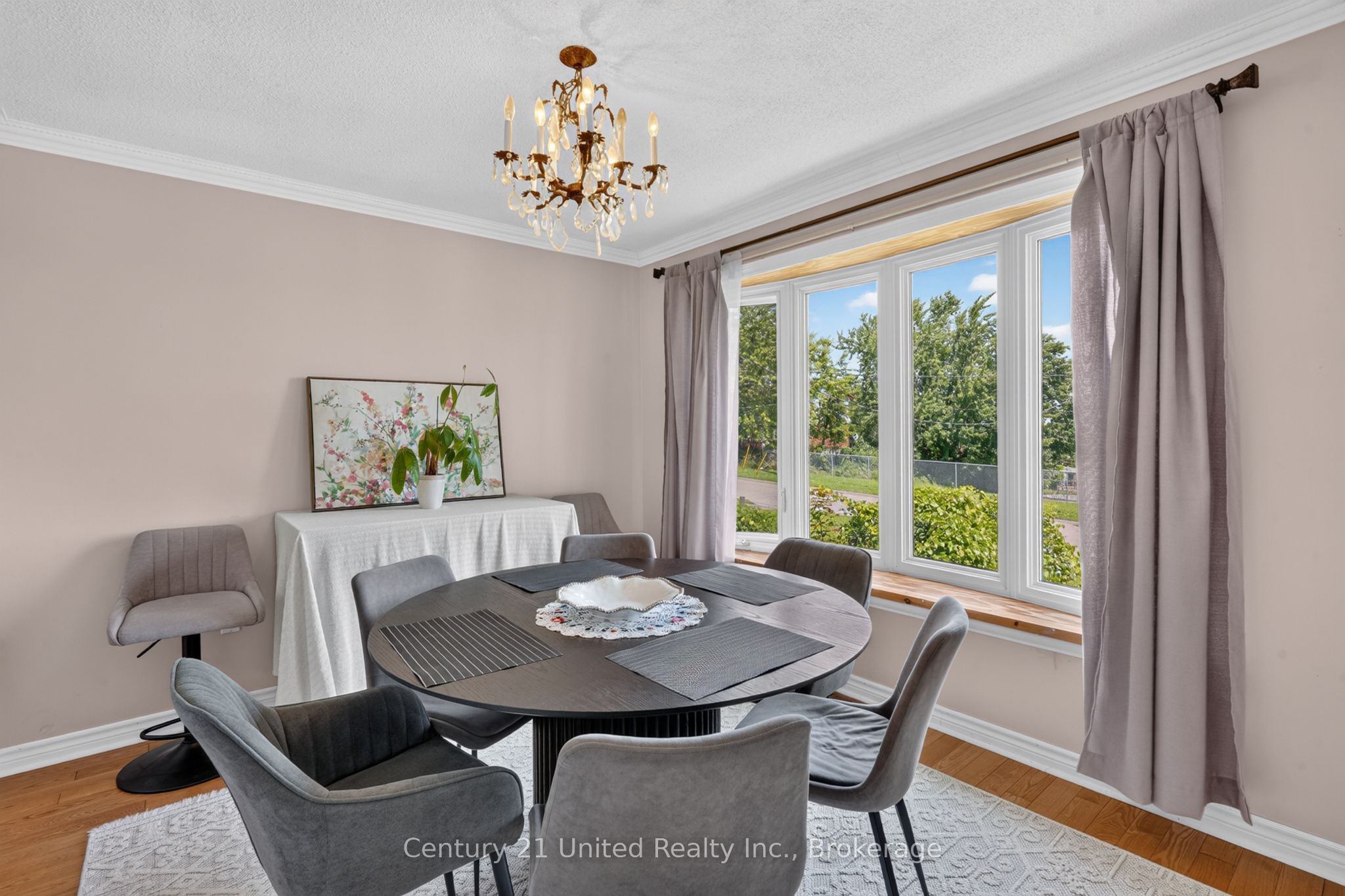 1696 Applewood Crescent, Peterborough, ON K9K 1N4 photo 5