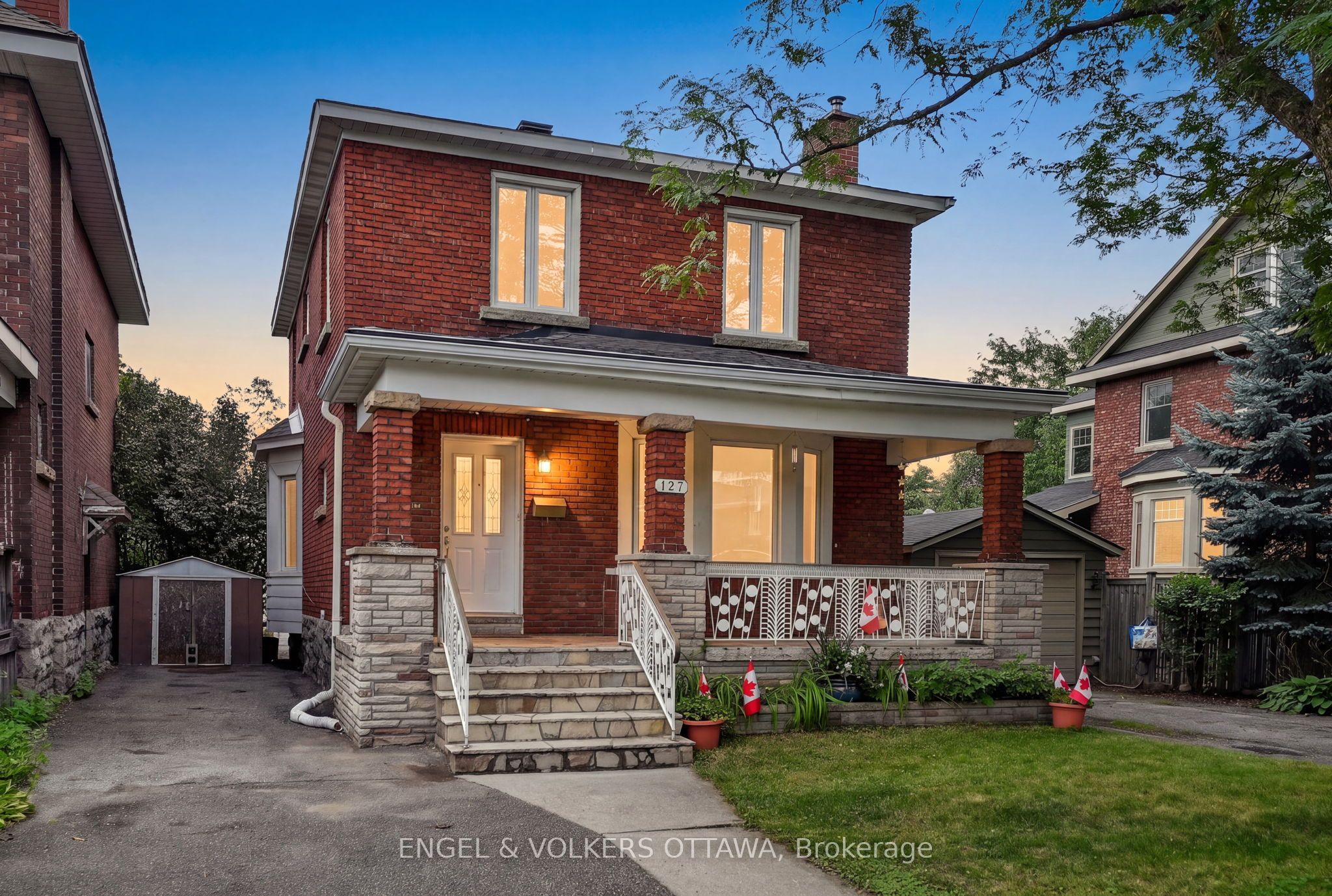 127 Bayswater Avenue, West Centre Town, ON K1Y 2G2