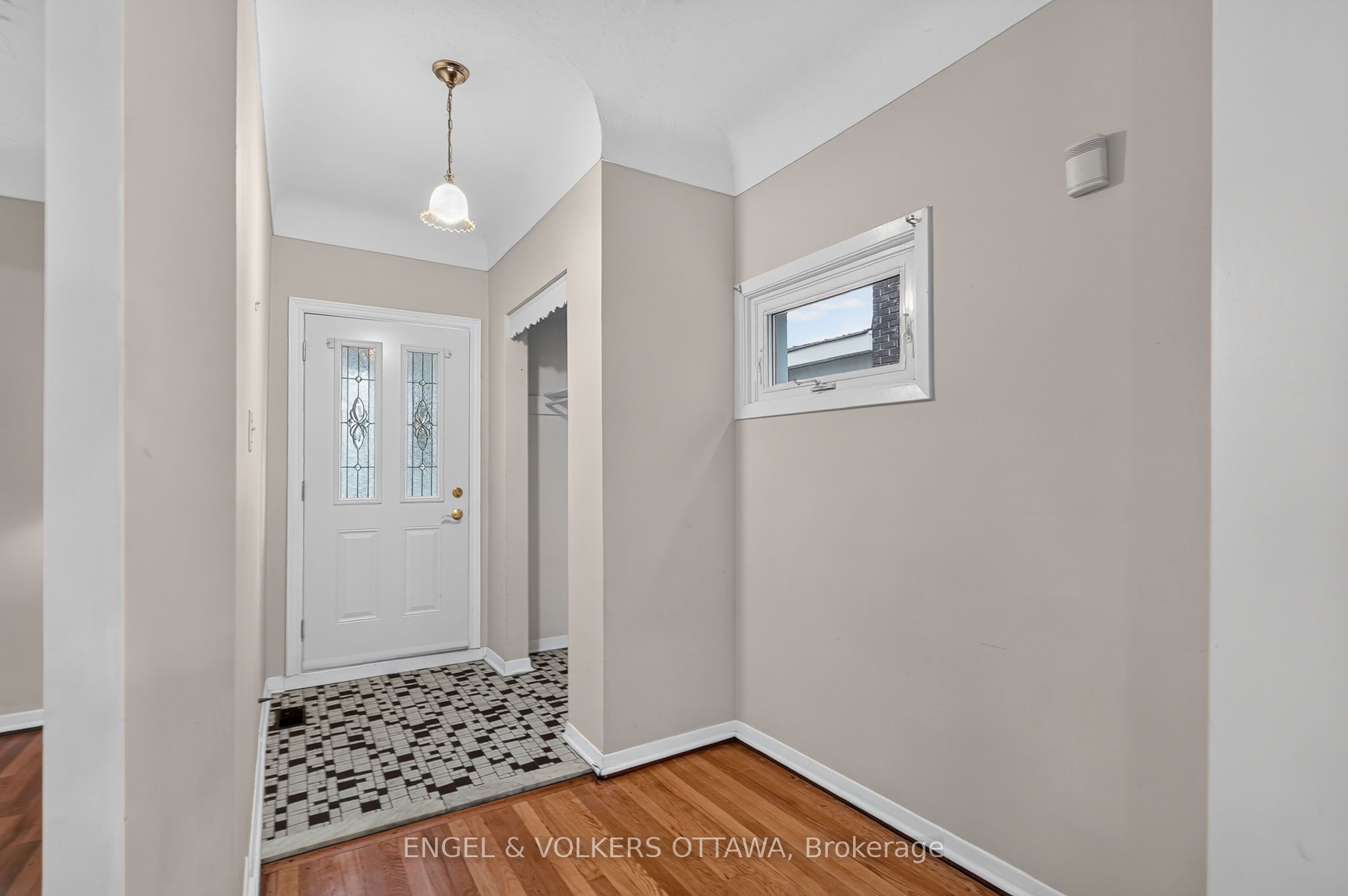 127 Bayswater Avenue, West Centre Town, ON K1Y 2G2 photo 4