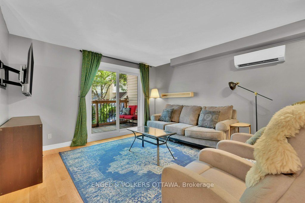 878 Grenon Avenue, Britannia Heights - Queensway Terrace N and Area, ON K2B 6G3 photo 5