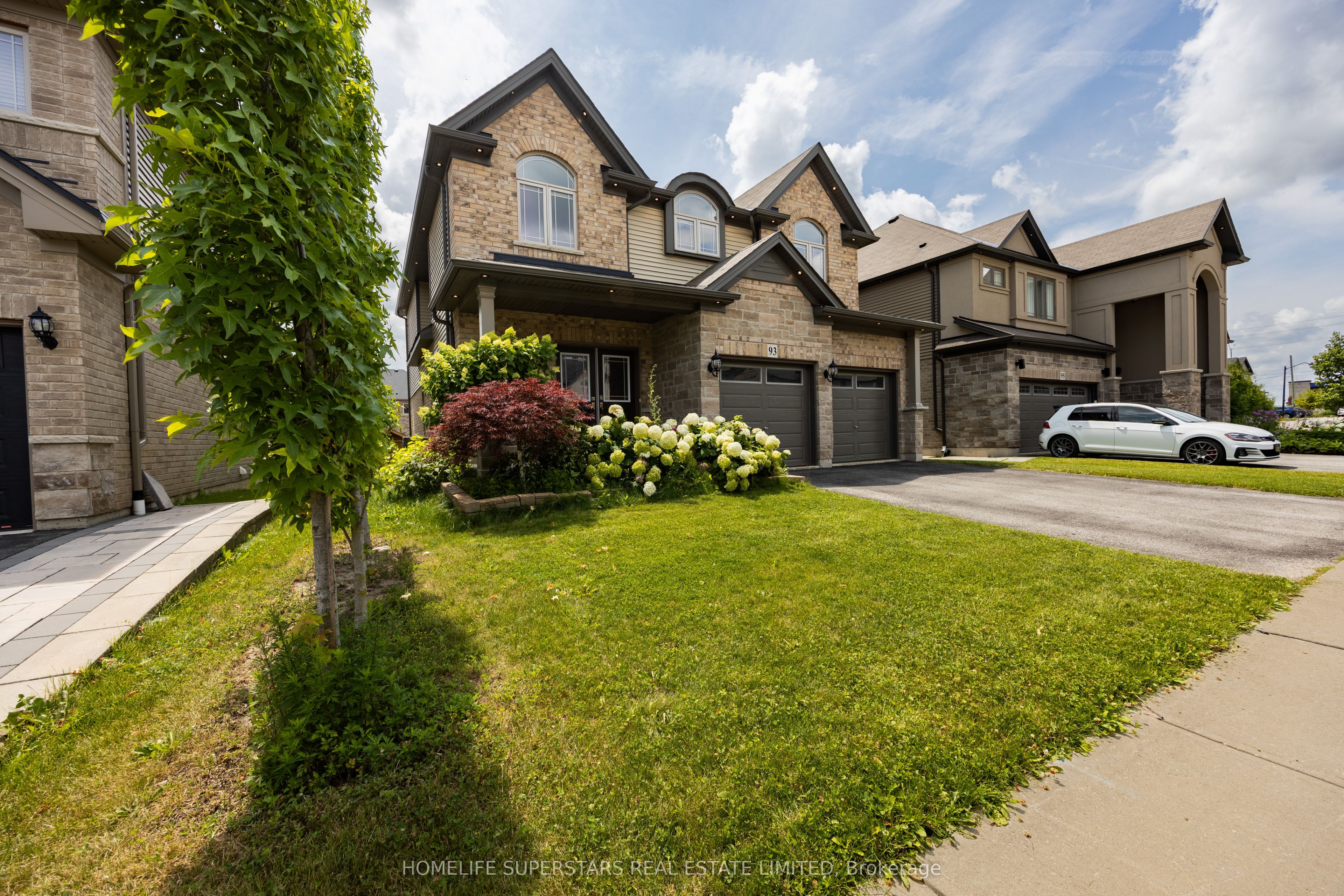 93 Lorne Card Drive, Brant, ON N3L 0E7 photo 3