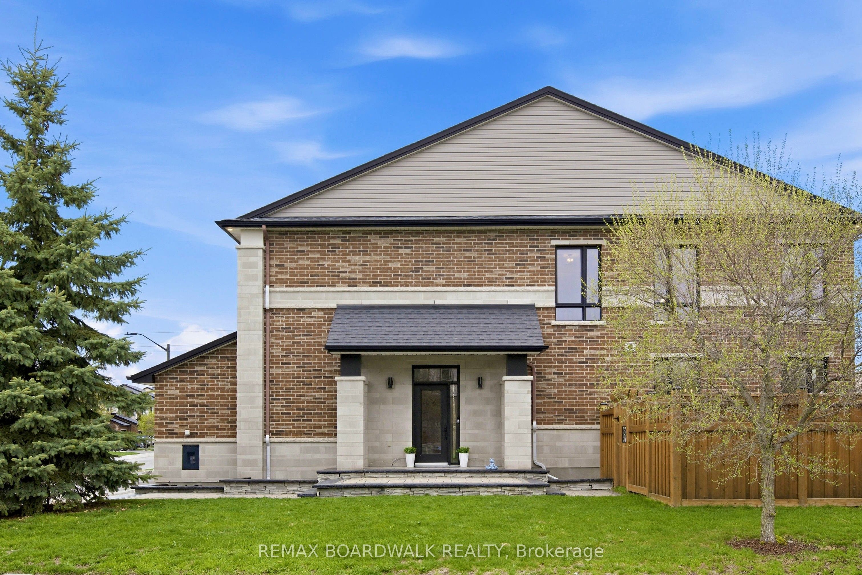 375 Cooks Mill Crescent, Blossom Park - Airport and Area, ON K1V 2N2 photo 4