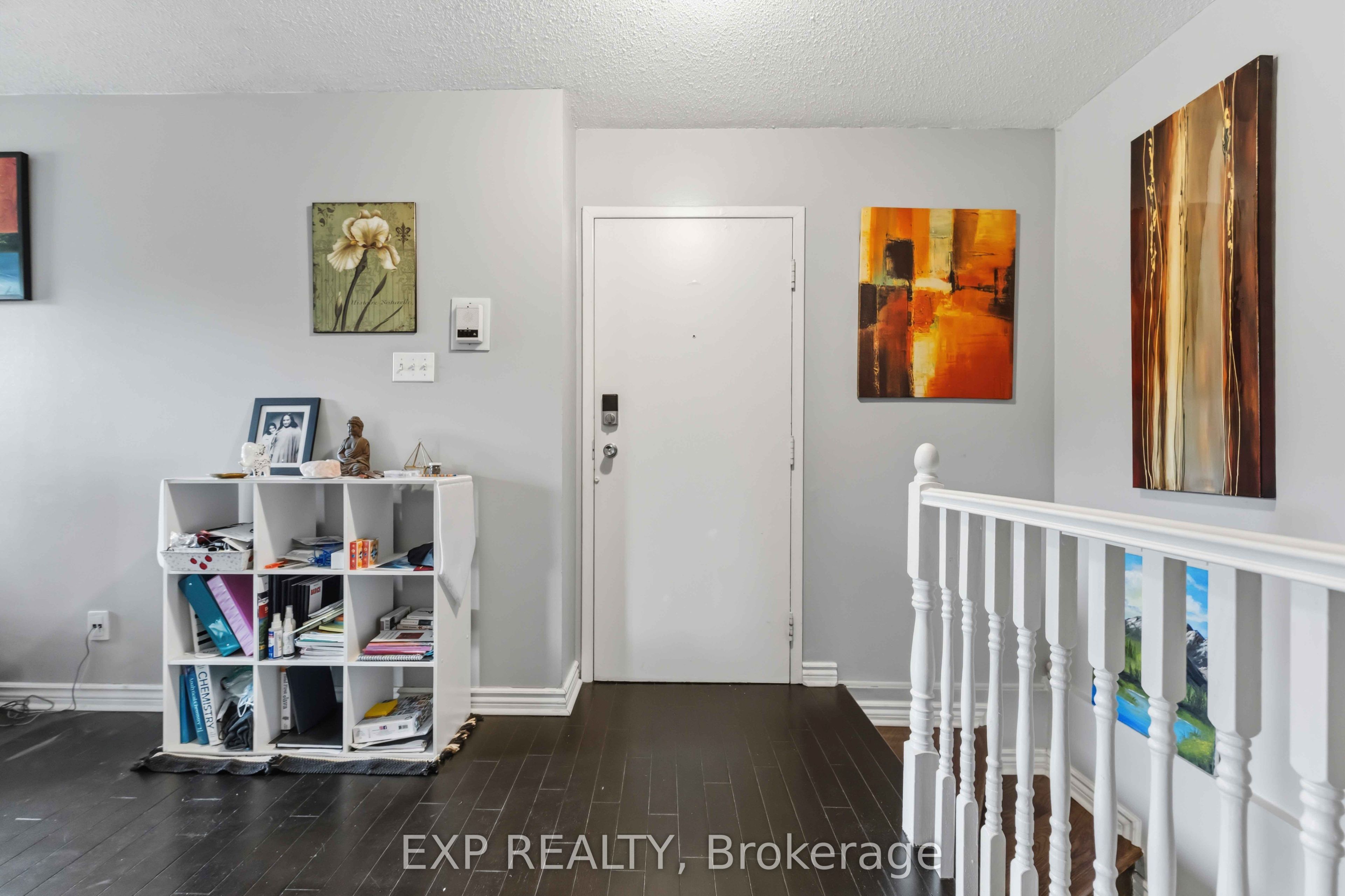 320 Fenerty Court 2, Kanata, ON K2L 3A8 photo 4