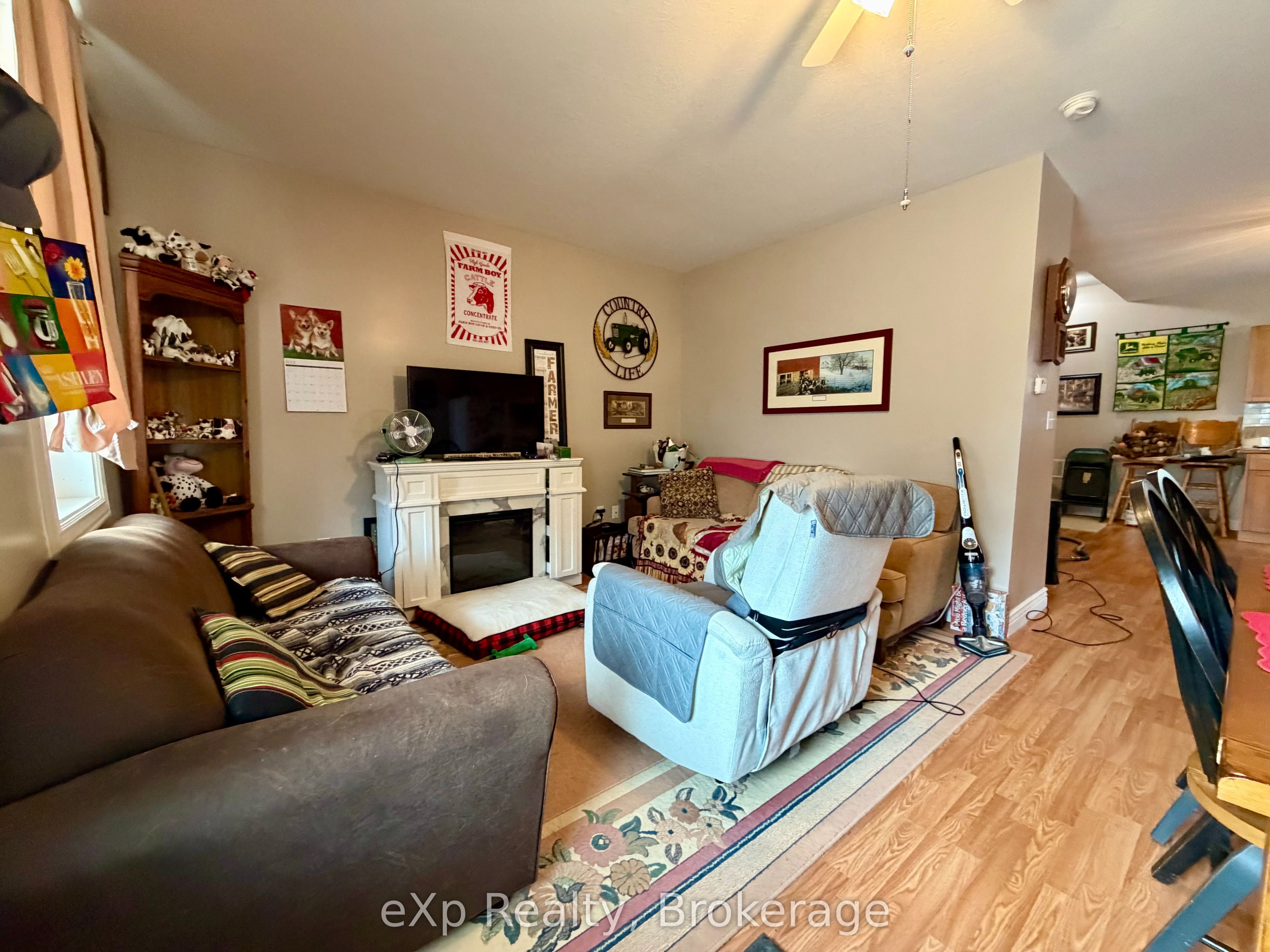 118 Elora Street, South Bruce, ON N0G 2J0 photo 5