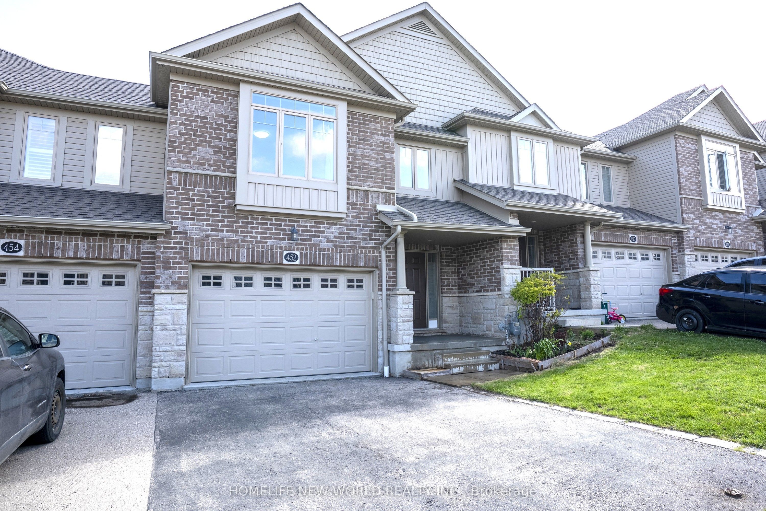 452 Avens Street, Waterloo, ON N2V 0B6 photo 2