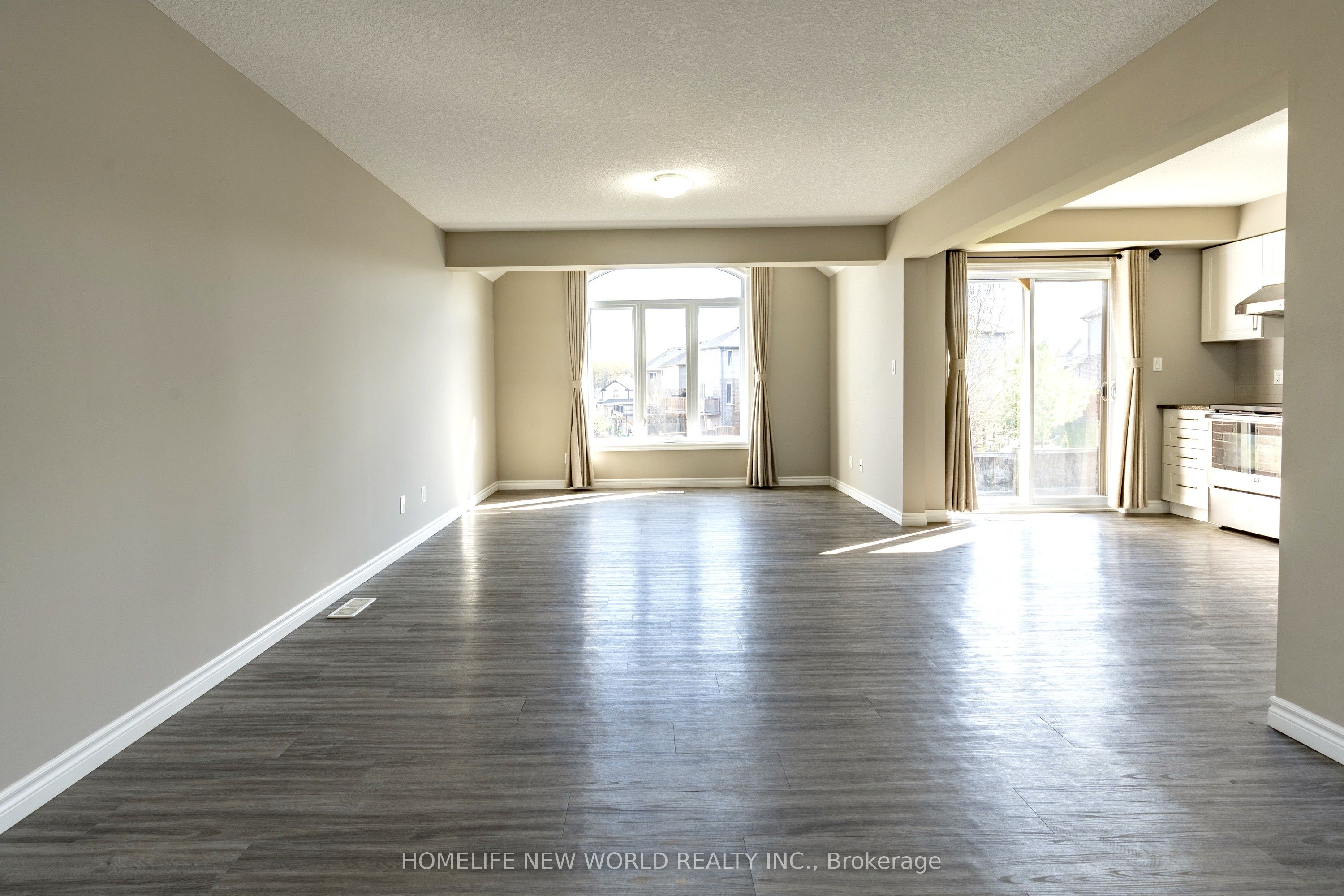 452 Avens Street, Waterloo, ON N2V 0B6 photo 4