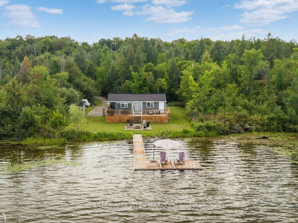 330 Forgotten Lane, Rideau Lakes, ON K0G 1V0