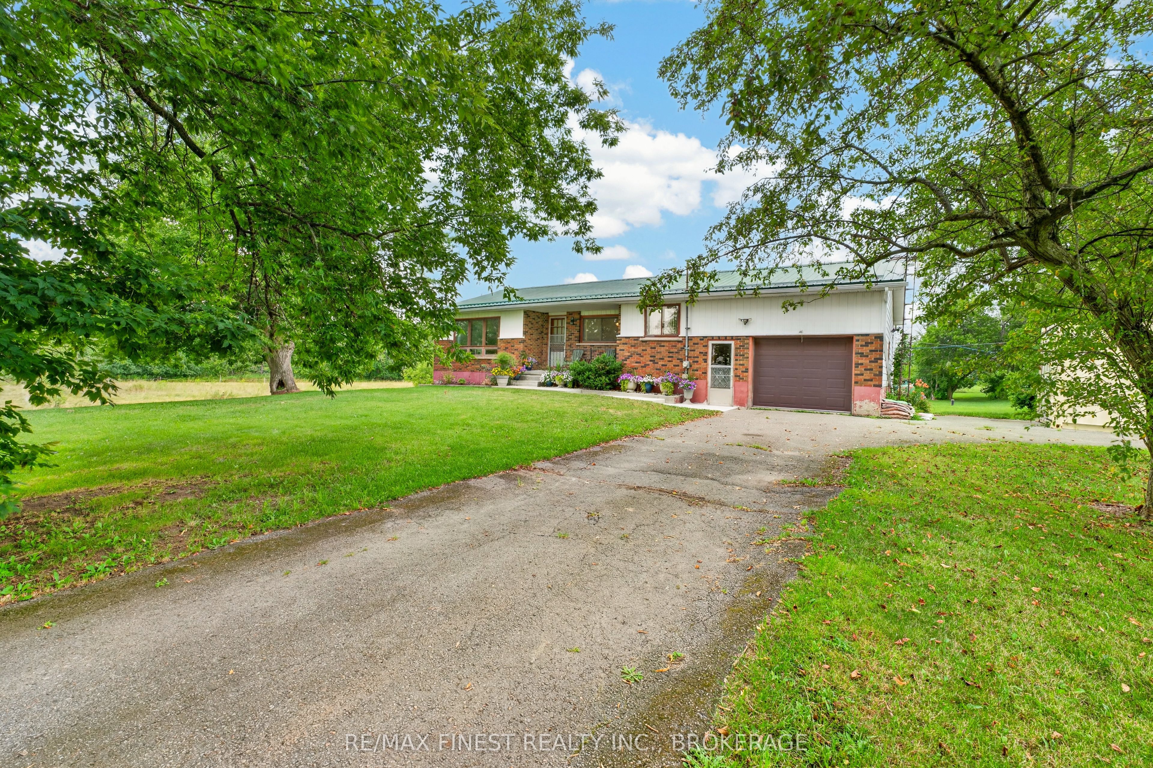 607 Fitchett Road, Greater Napanee, ON K7R 3K8 photo 2