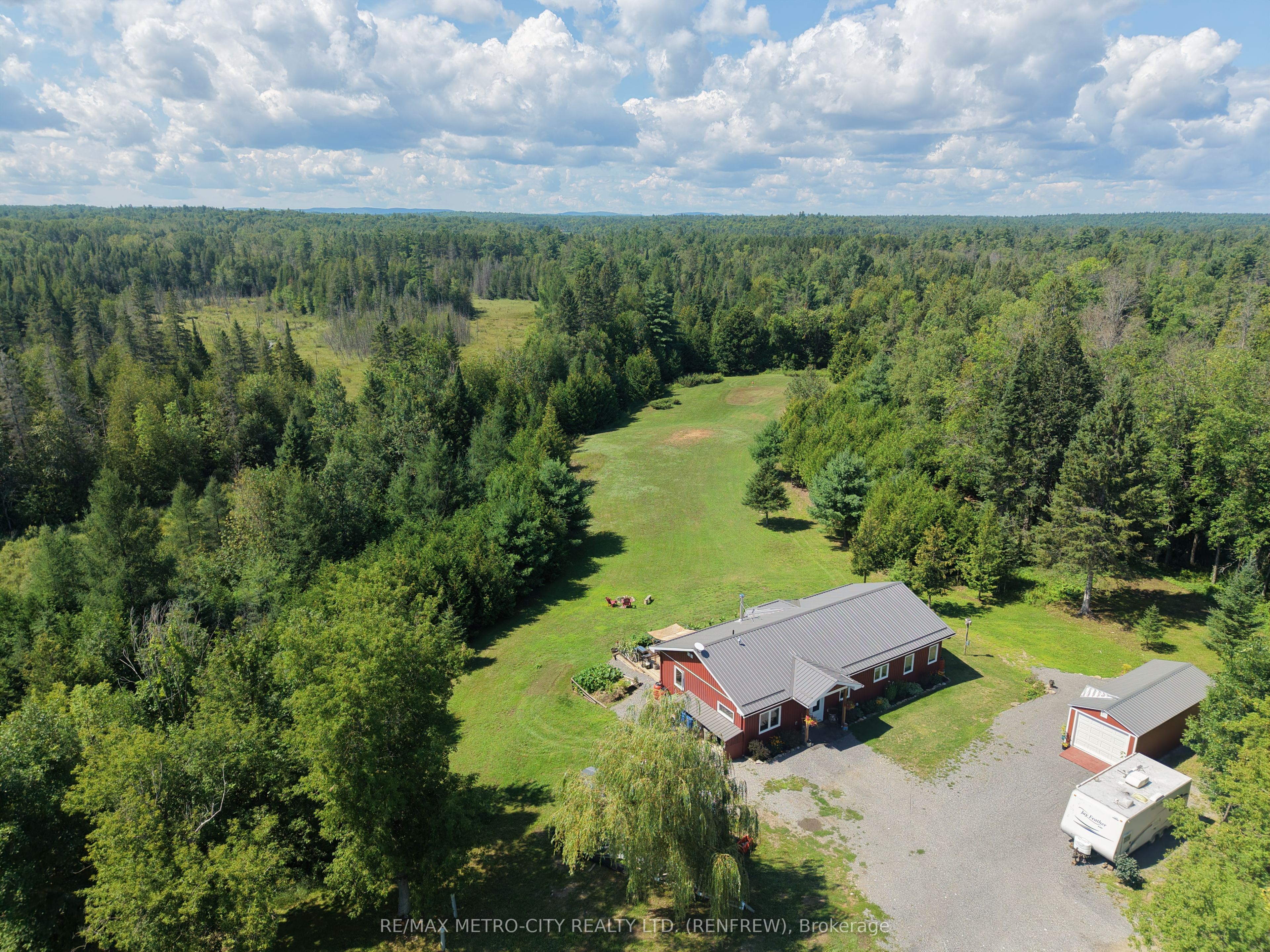 58 Dragonfly Road, Admaston/Bromley, ON K7V 3Z5 photo 4
