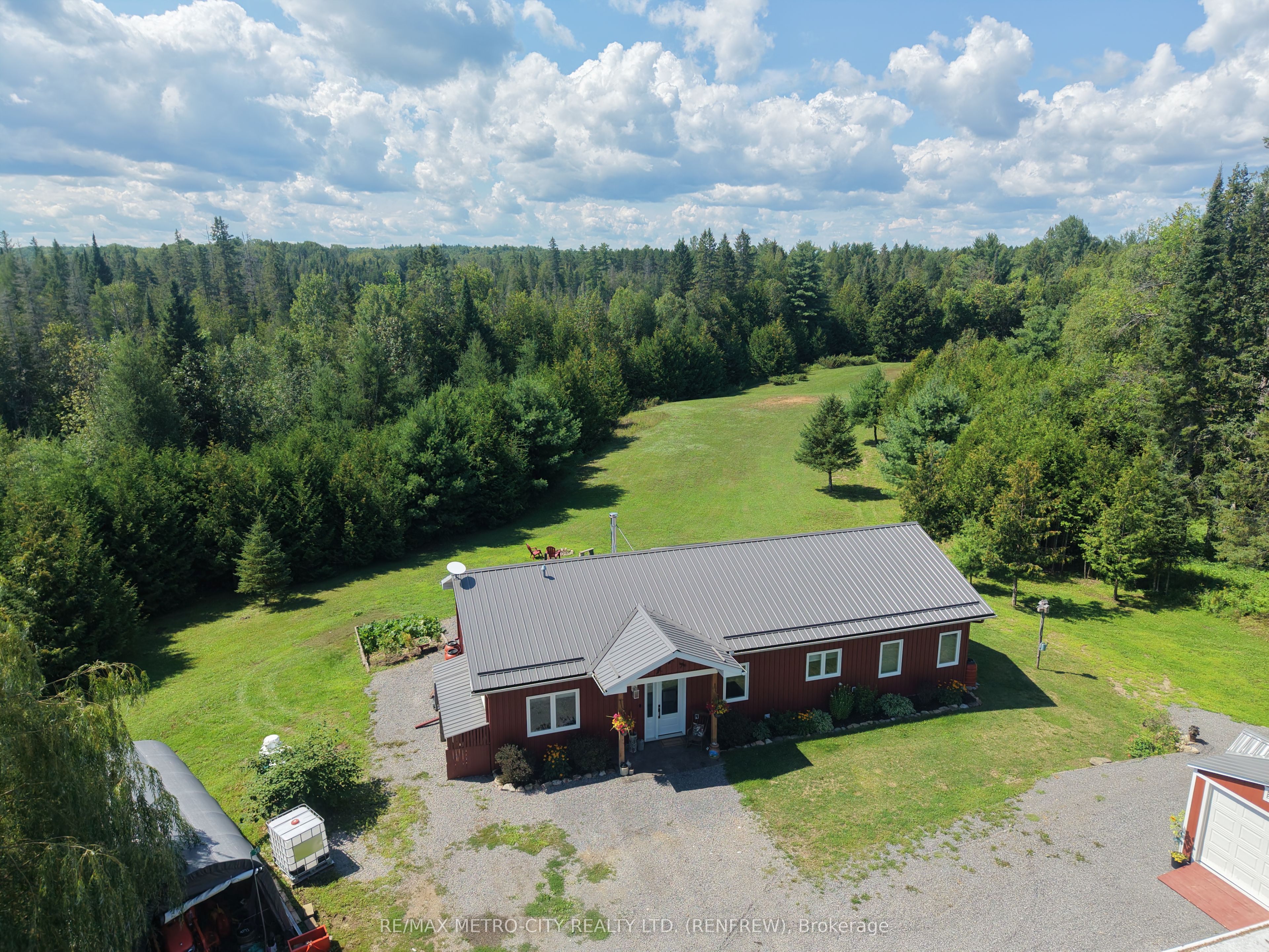 58 Dragonfly Road, Admaston/Bromley, ON K7V 3Z5 photo 5