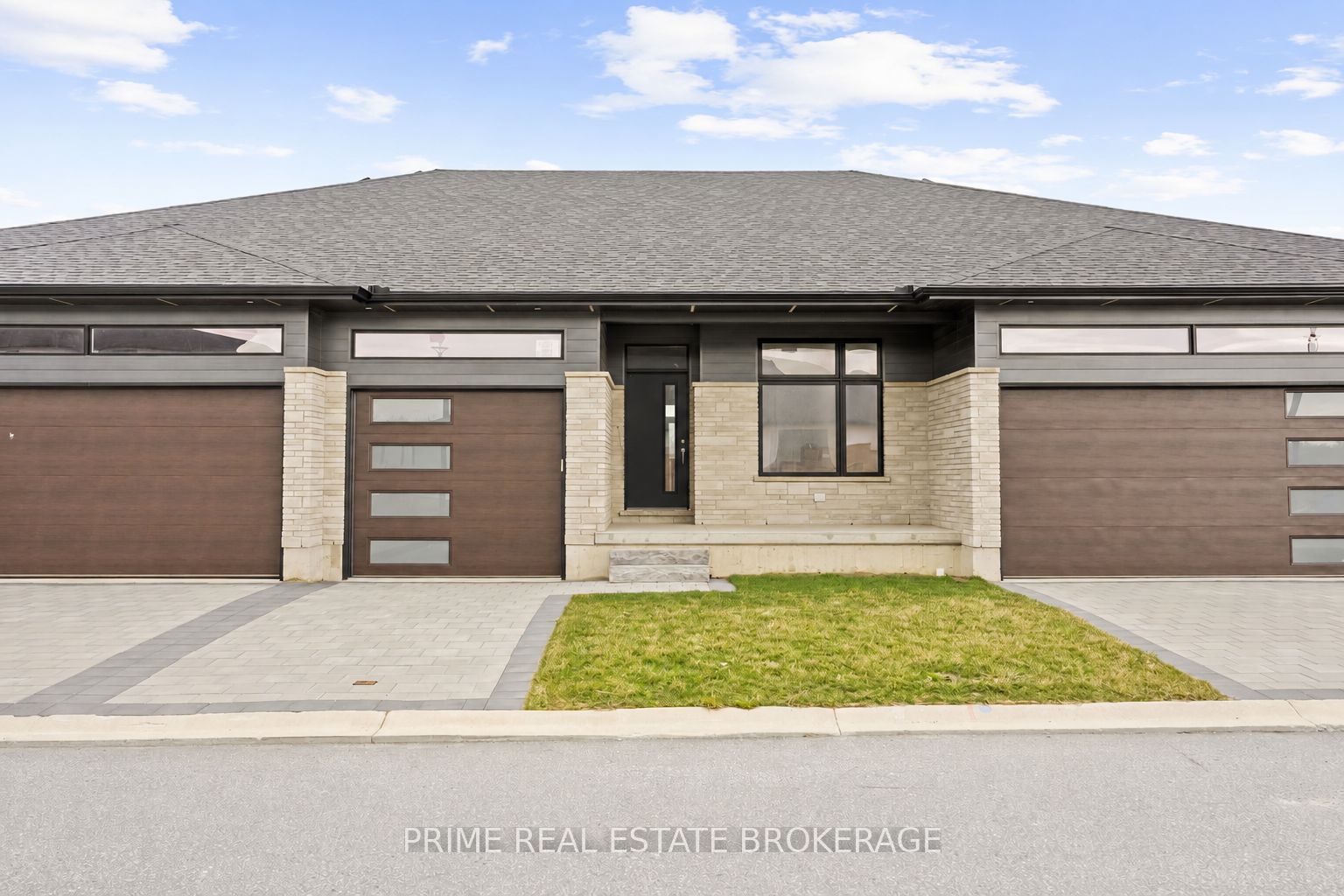 94 Coastal Crescent 9, Lambton Shores, ON N0M 1T0