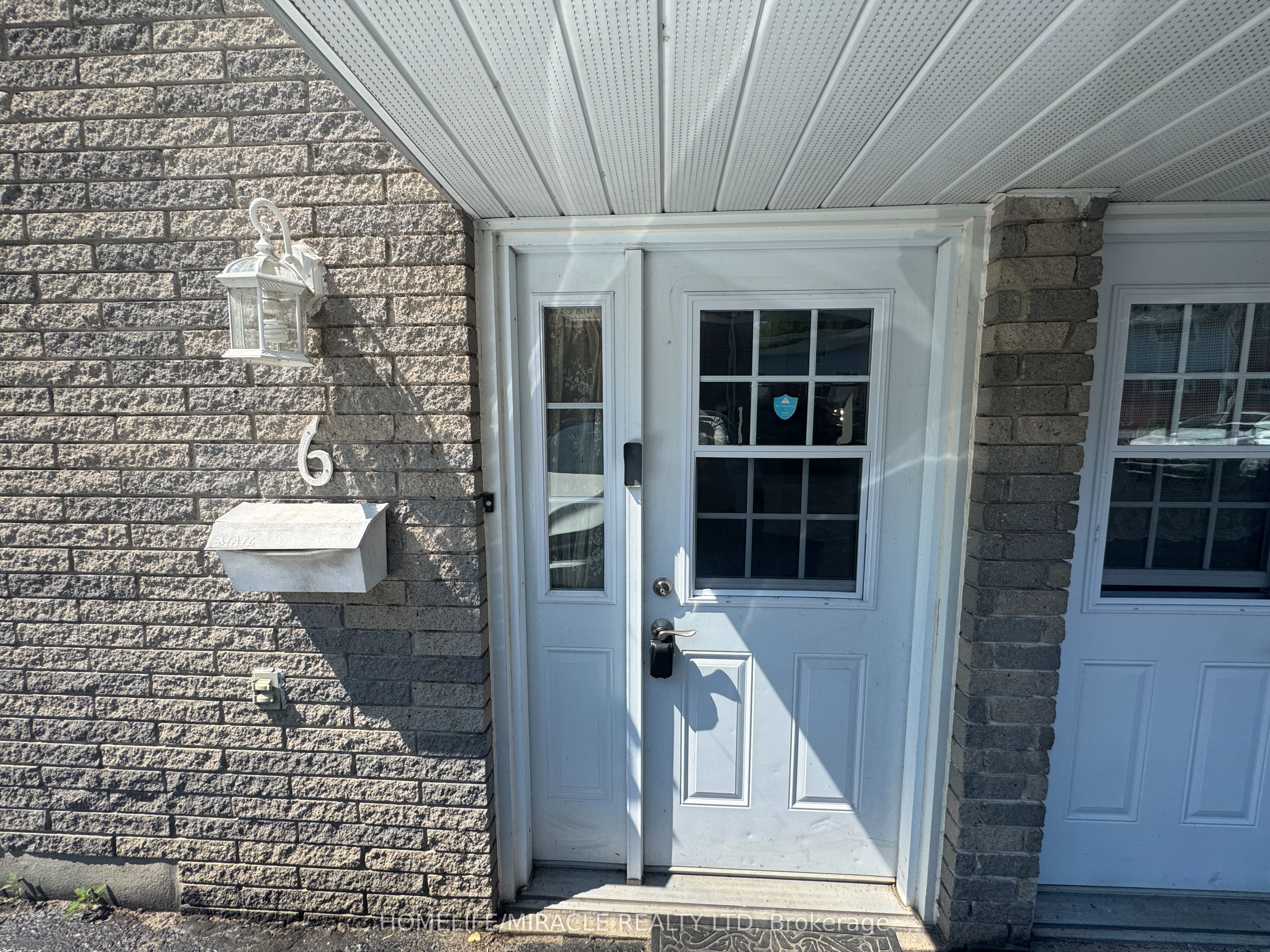893 Lakeshore Drive 6, North Bay, ON P1A 2H1