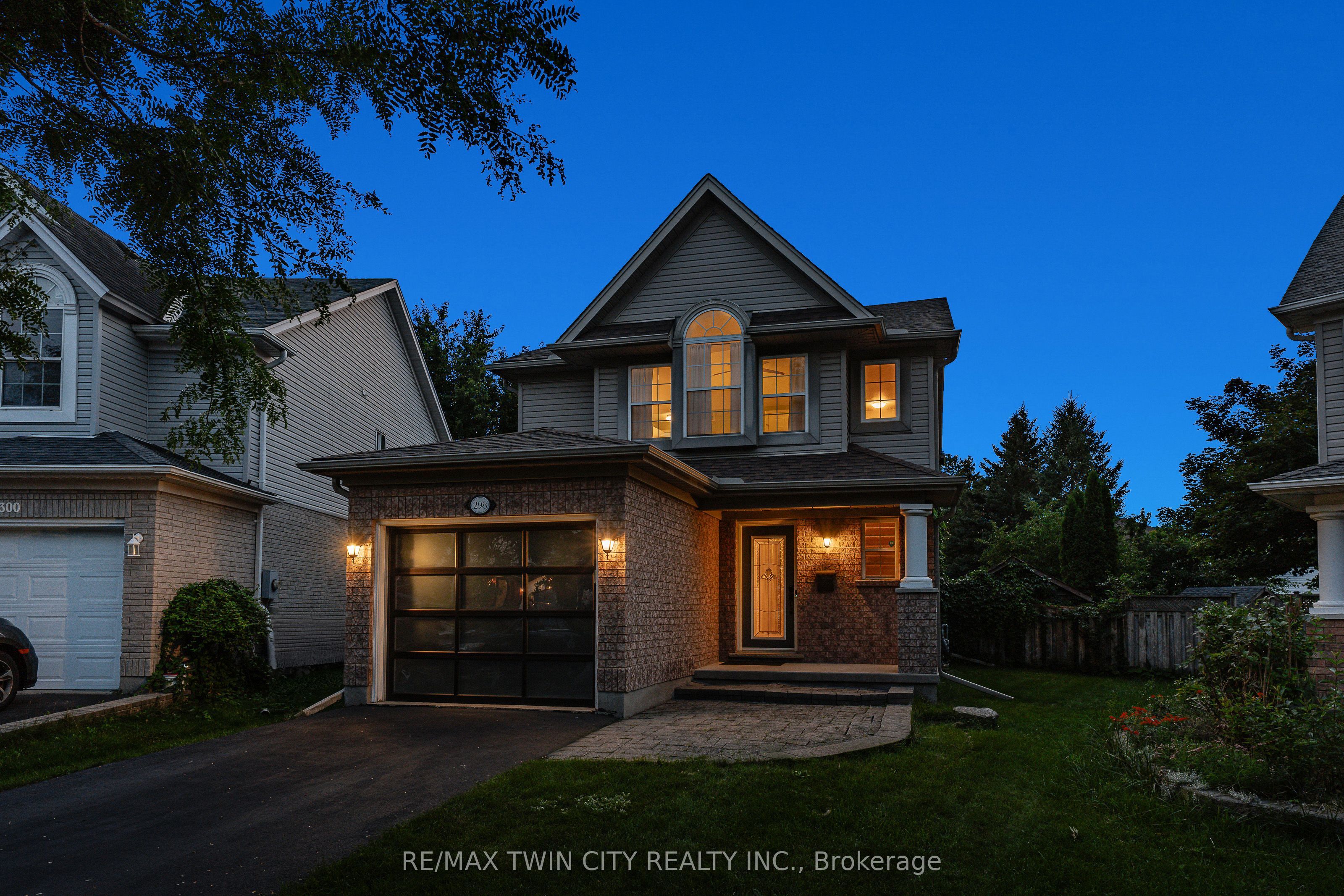 298 Pineland Place, Waterloo, ON N2T 2S7 photo 2