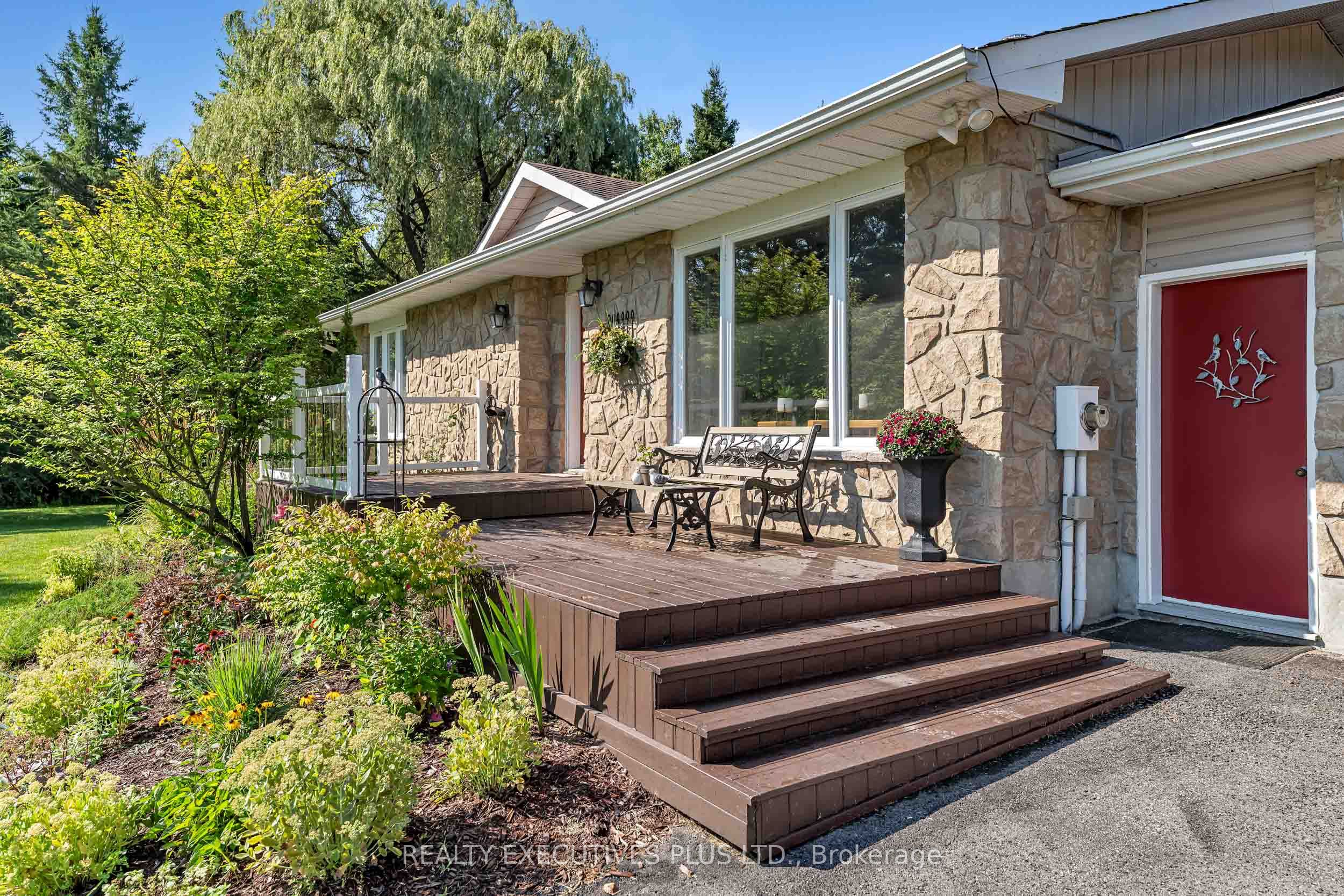 3896 Schnupp Road W, Clarence-Rockland, ON K0A 1E0 photo 4
