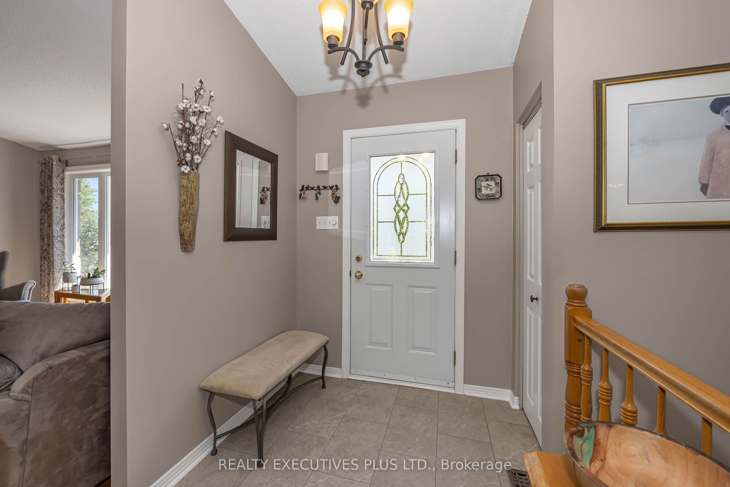 3896 Schnupp Road W, Clarence-Rockland, ON K0A 1E0 photo 5