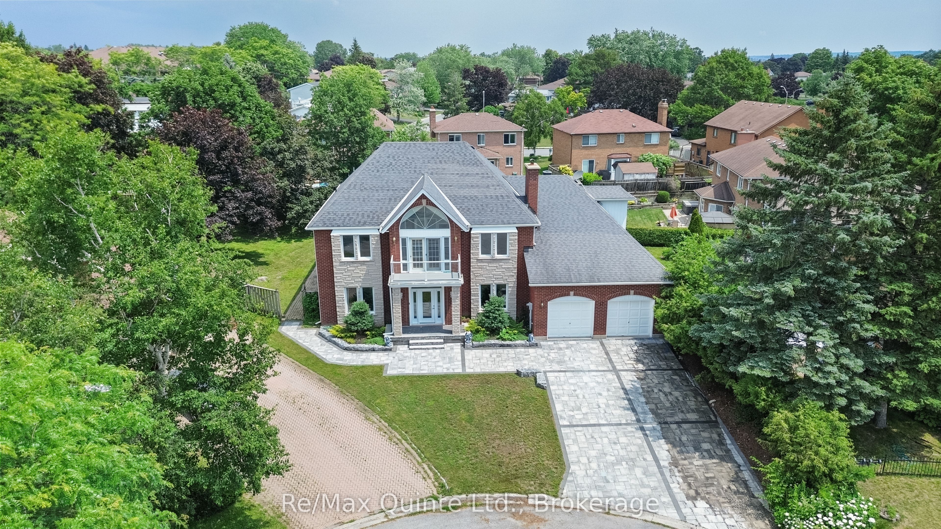 17 Applewood Court, Quinte West, ON K8V 6J3 photo 3