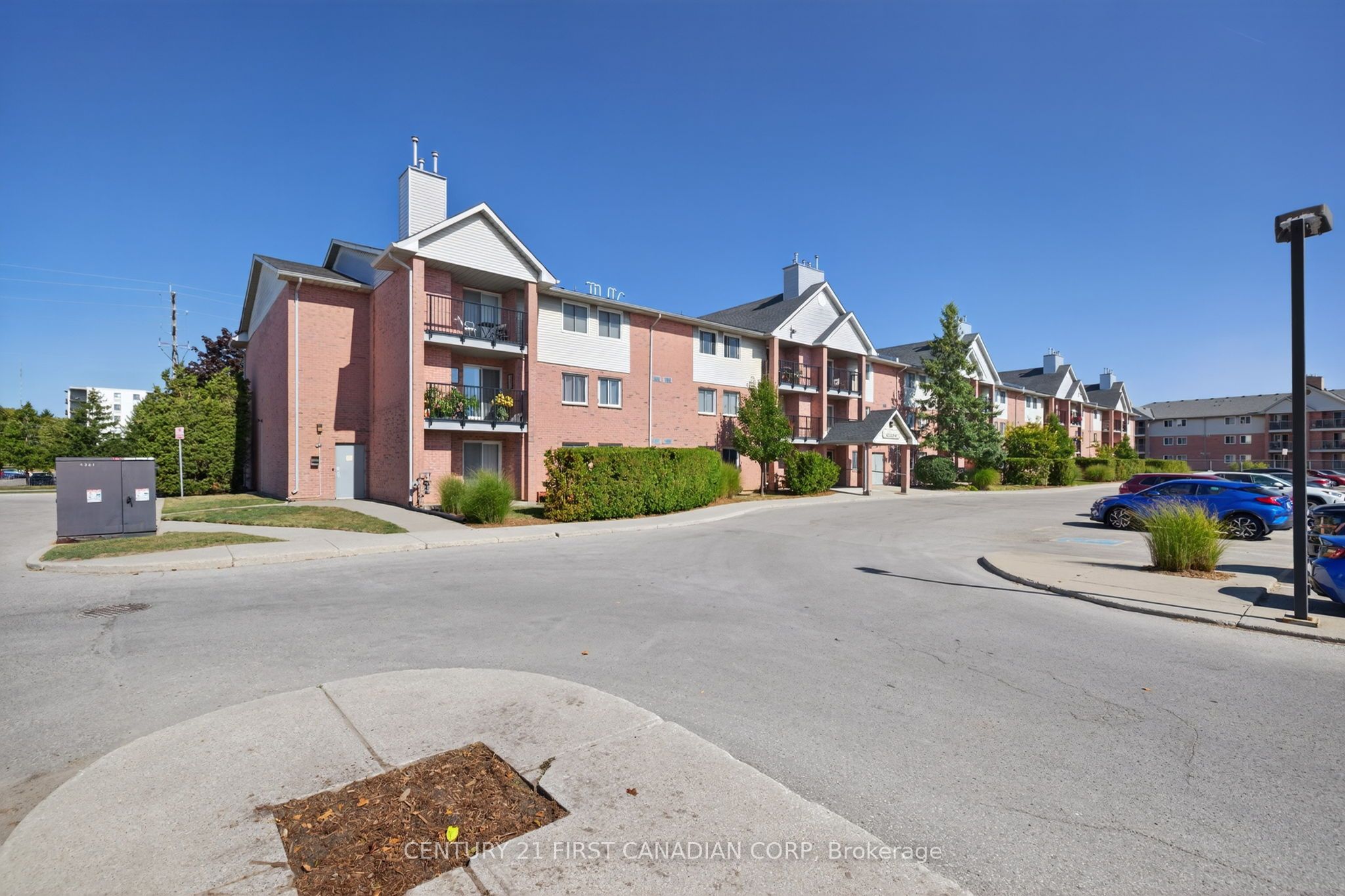 144 Conway Drive 92, London South, ON N6E 3N3 photo 3