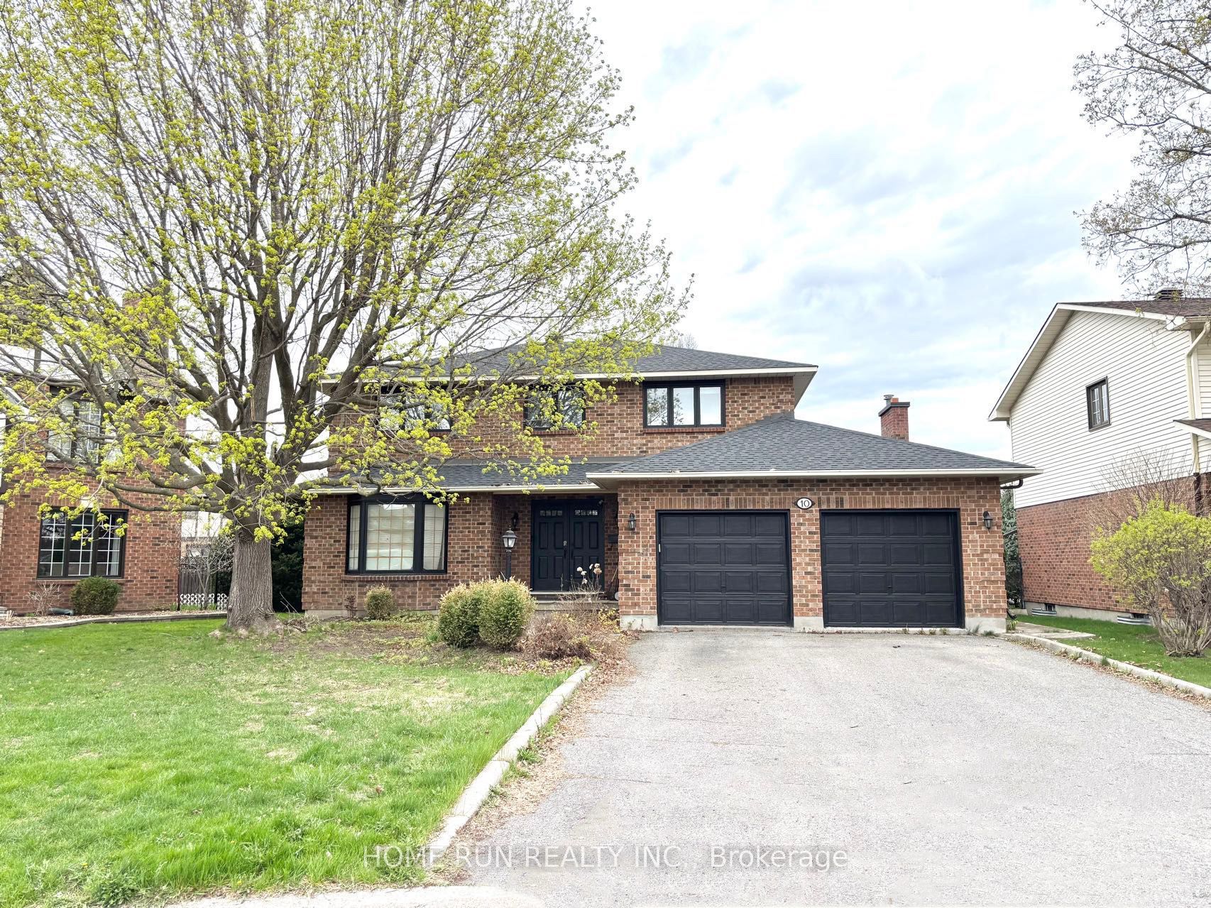 10 Westchester Court, Barrhaven, ON K2J 3P9