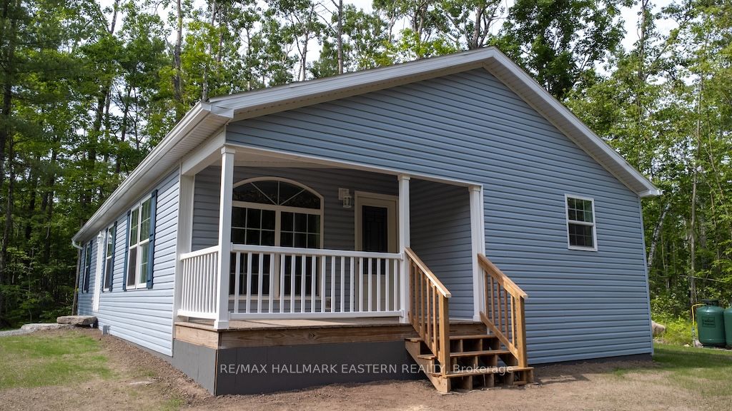 20 Laplante Road, Trent Lakes, ON K0M 1A0 photo 3