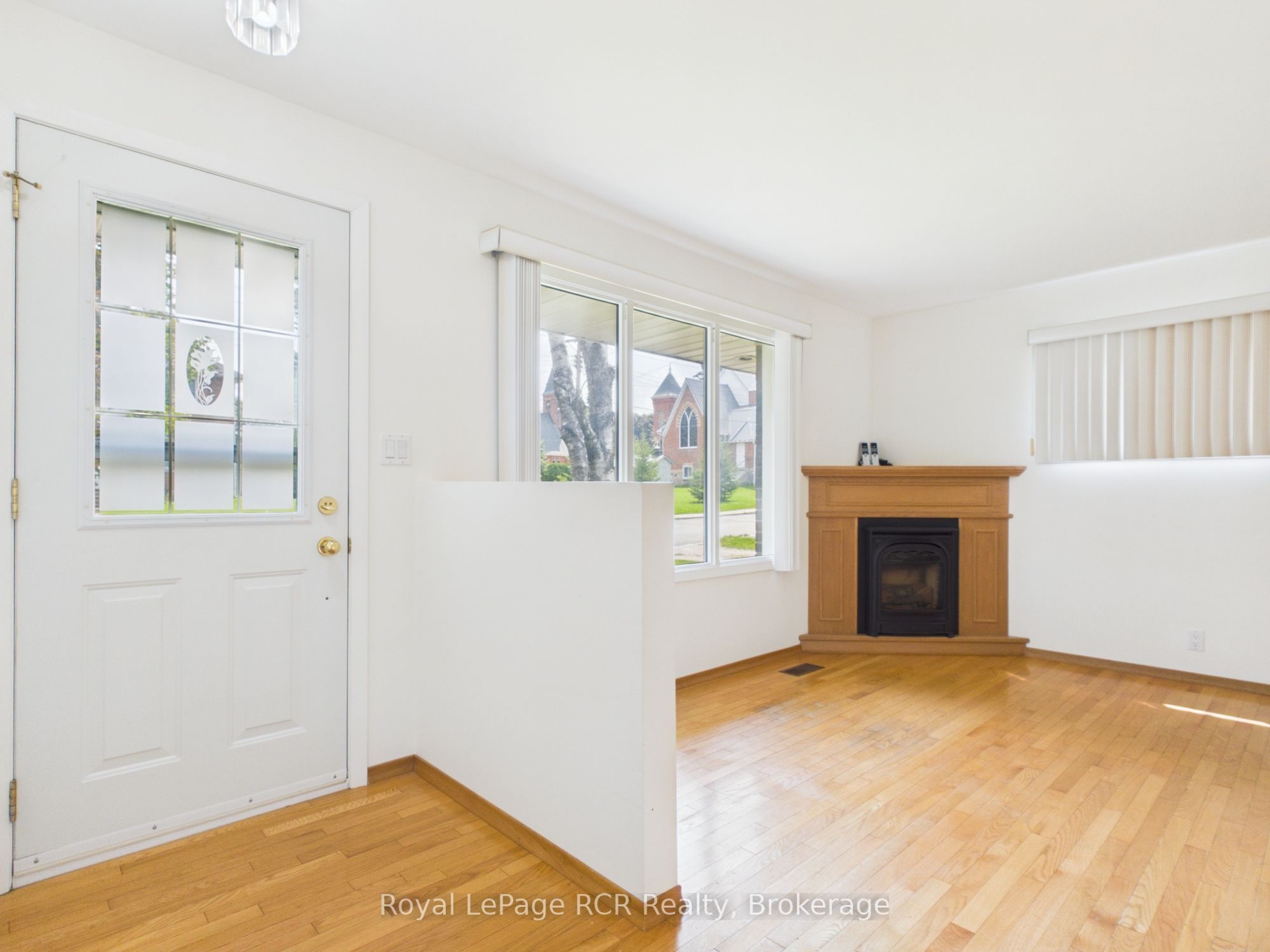 30 Mark Street E, Grey Highlands, ON N0C 1H0 photo 5