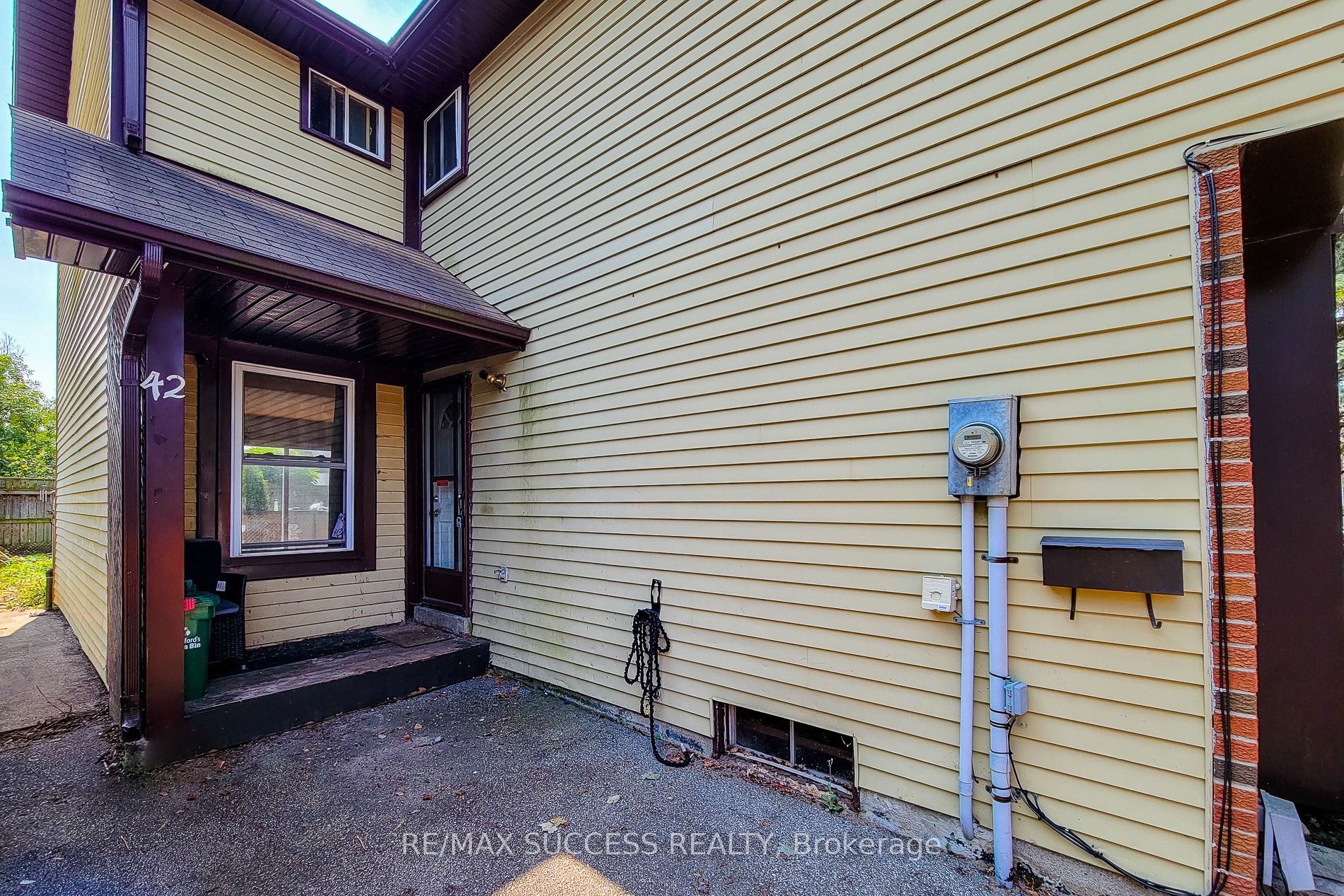 42 Enfield Crescent, Brantford, ON N3P 1B2 photo 3