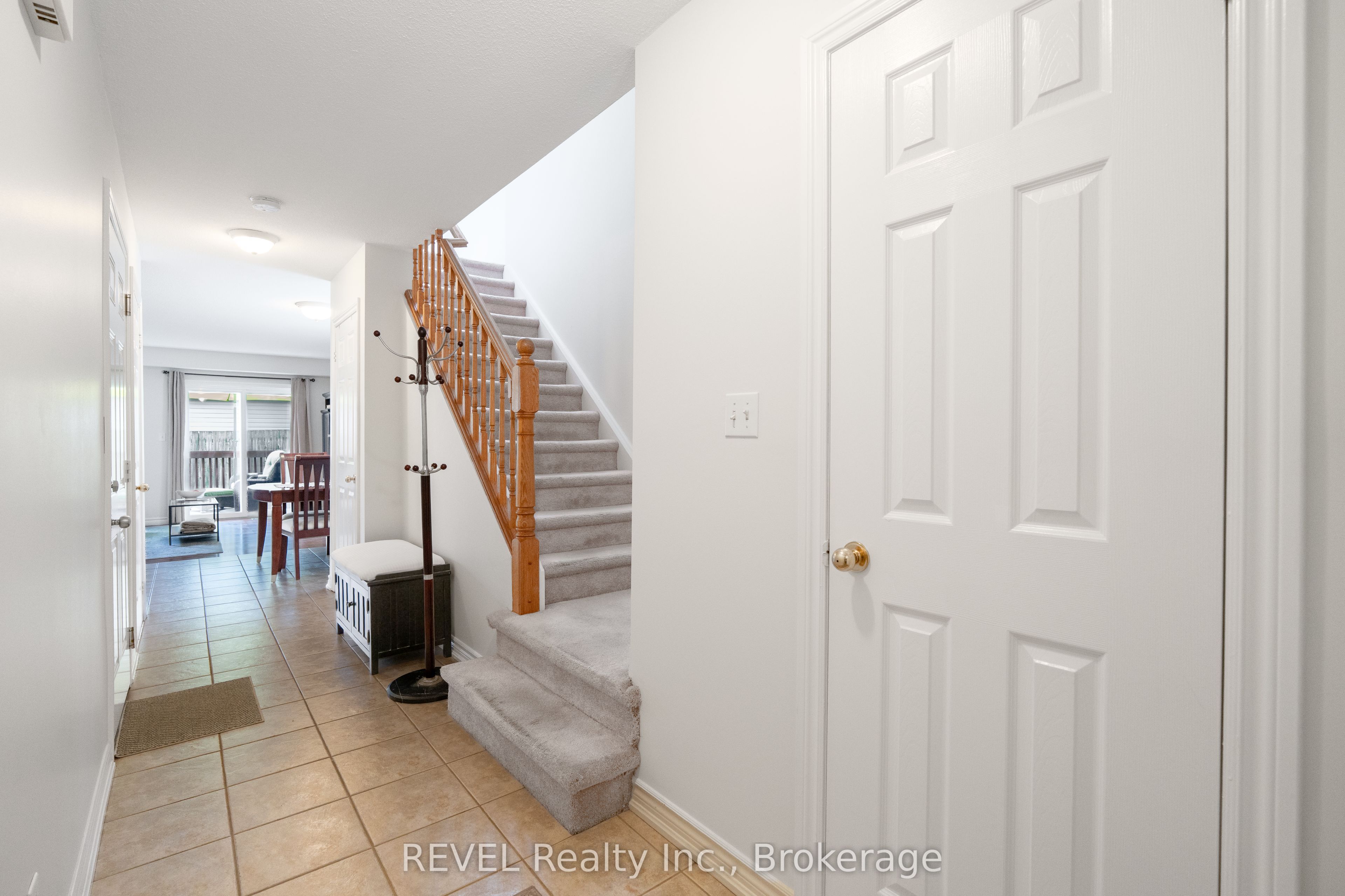 11 - 6263 Valley Way, Niagara Falls, ON L2E 0A1 photo 4