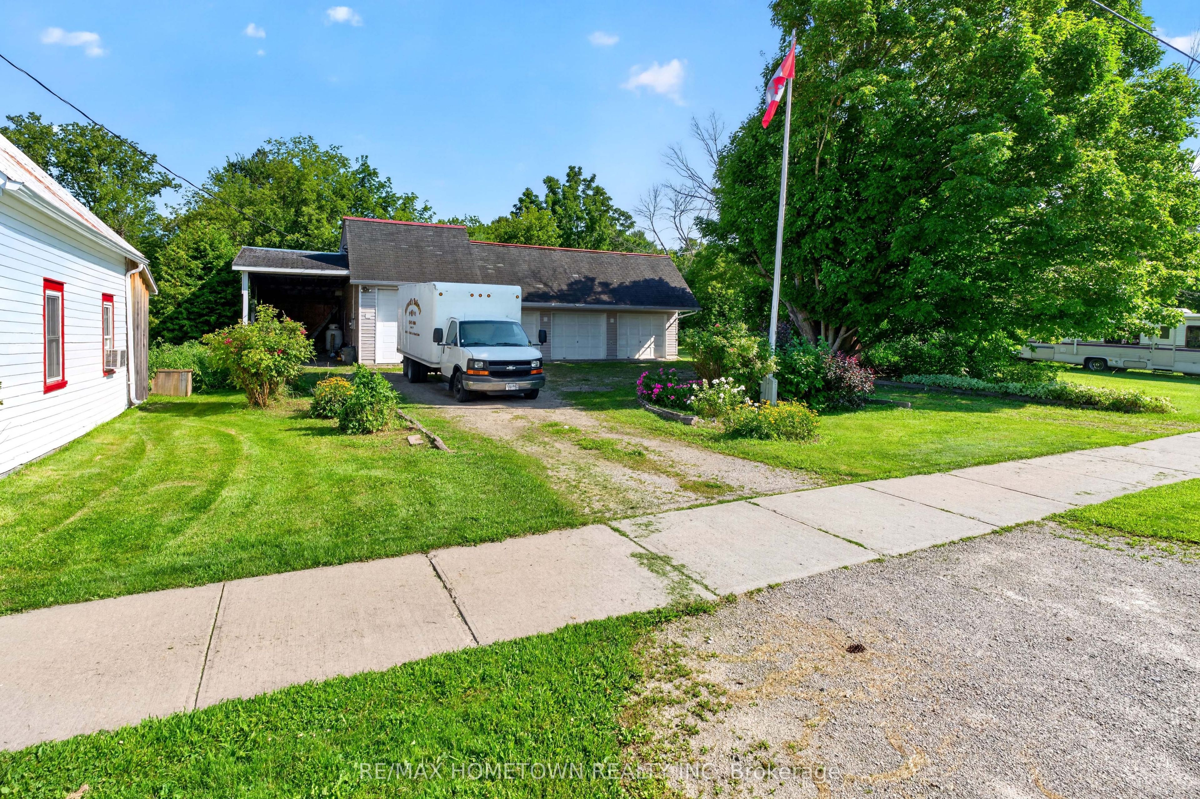 116 MILL CREEK Drive, Rideau Lakes, ON K0E 1G0 photo 4