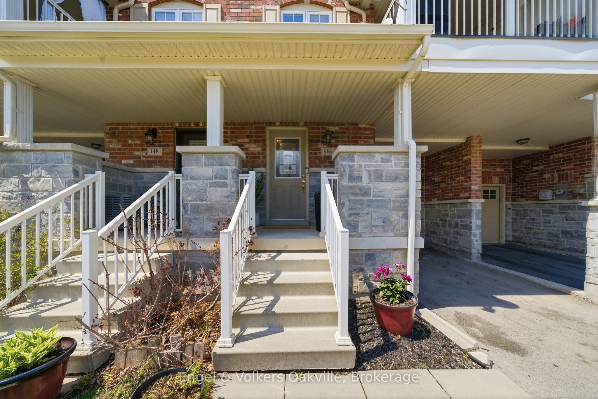 146 Truedell Circle, Hamilton, ON L8B 0T1 photo 3