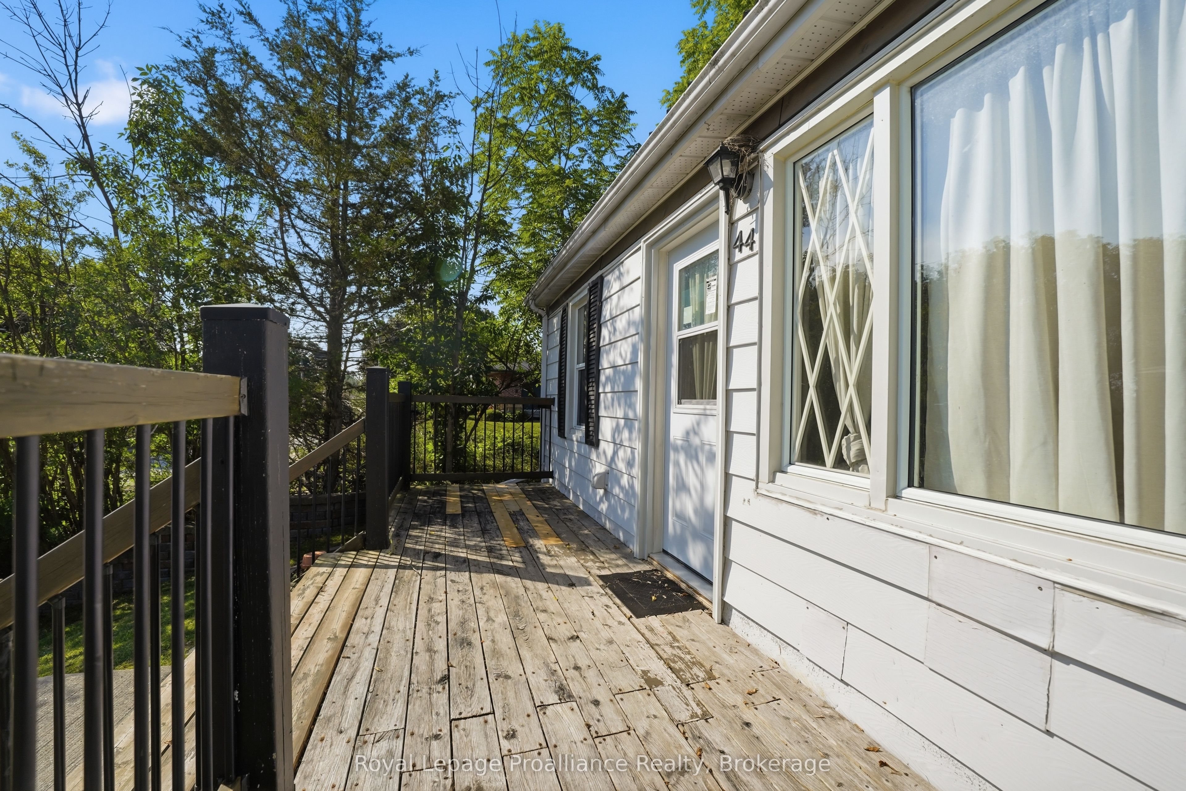 44 Geddes Street, Belleville, ON K8P 2X5 photo 5