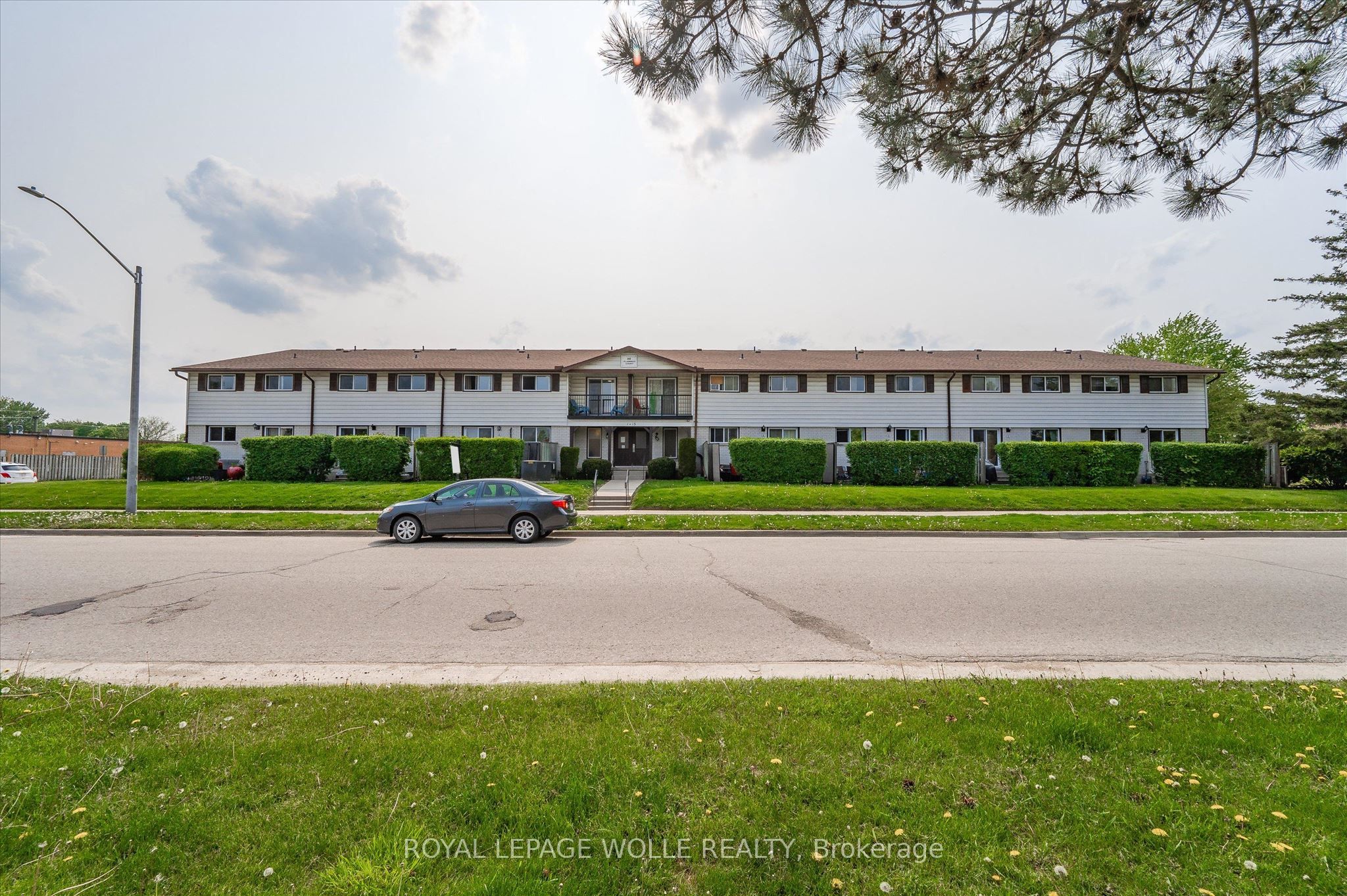 30 Flamingo Drive 30, Woolwich, ON N3B 1V5 photo 3