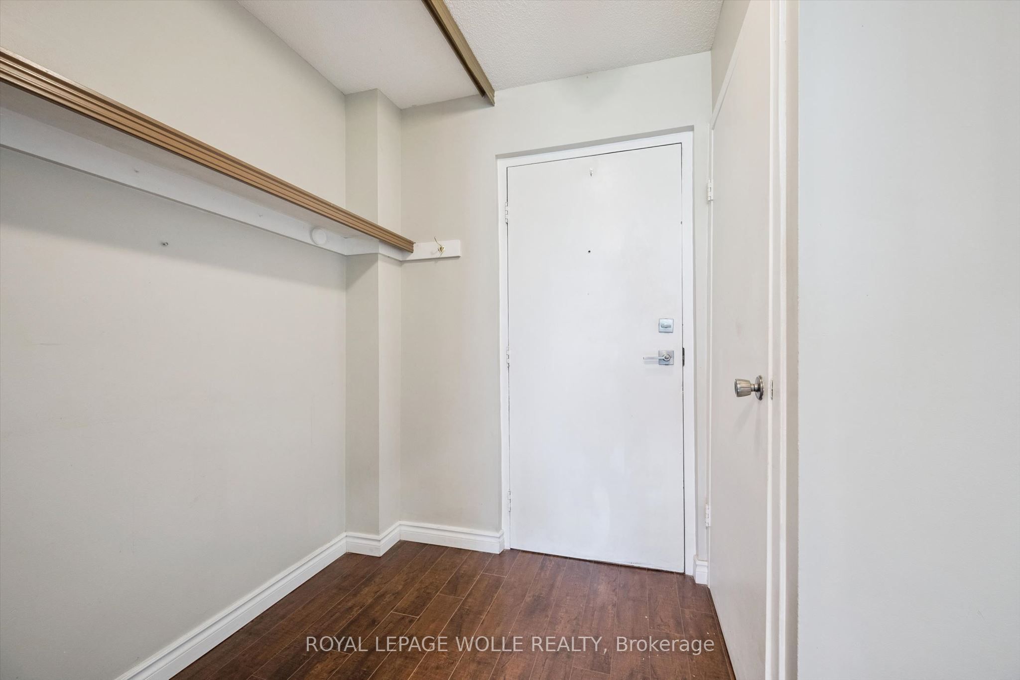30 Flamingo Drive 30, Woolwich, ON N3B 1V5 photo 4