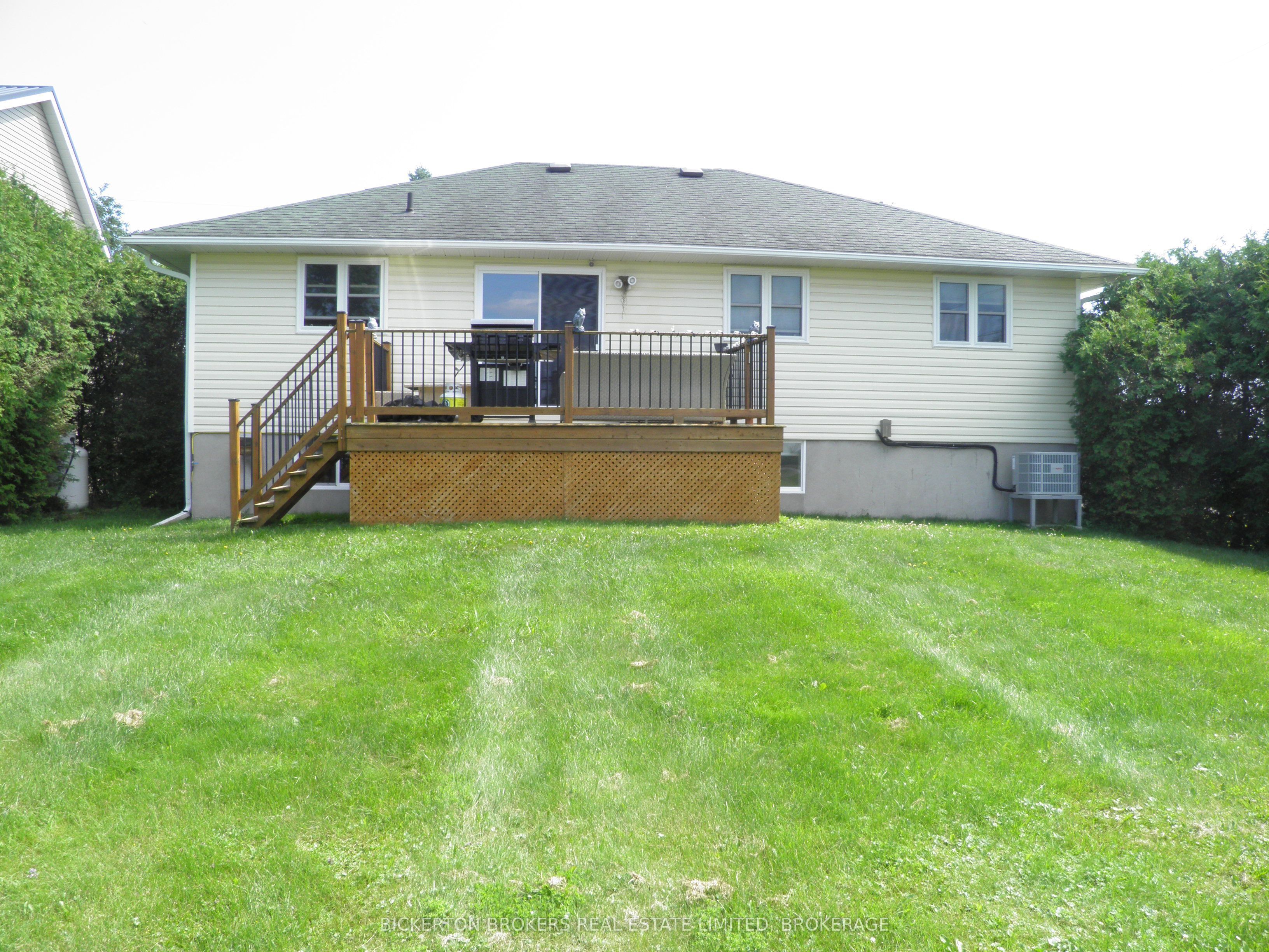 21 Frederick St Street, Lansdowne Village, ON K0E 1L0 photo 5