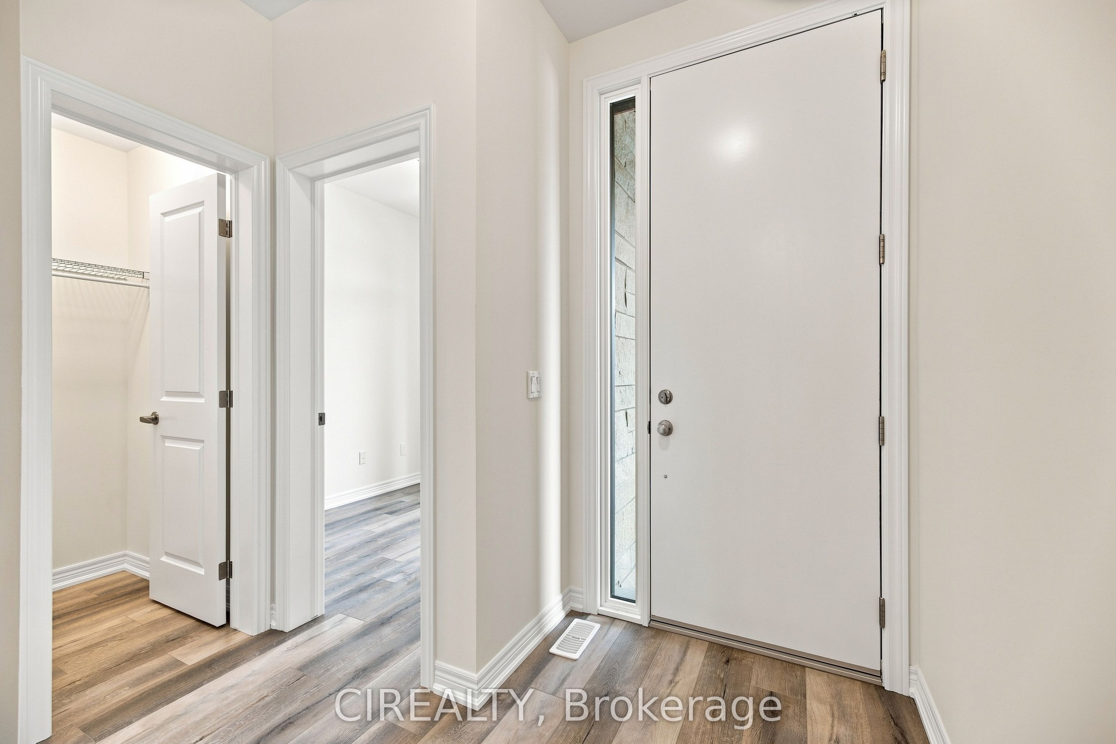 84 Valley Trail Place, Hamilton, ON L8B 2A2 photo 4