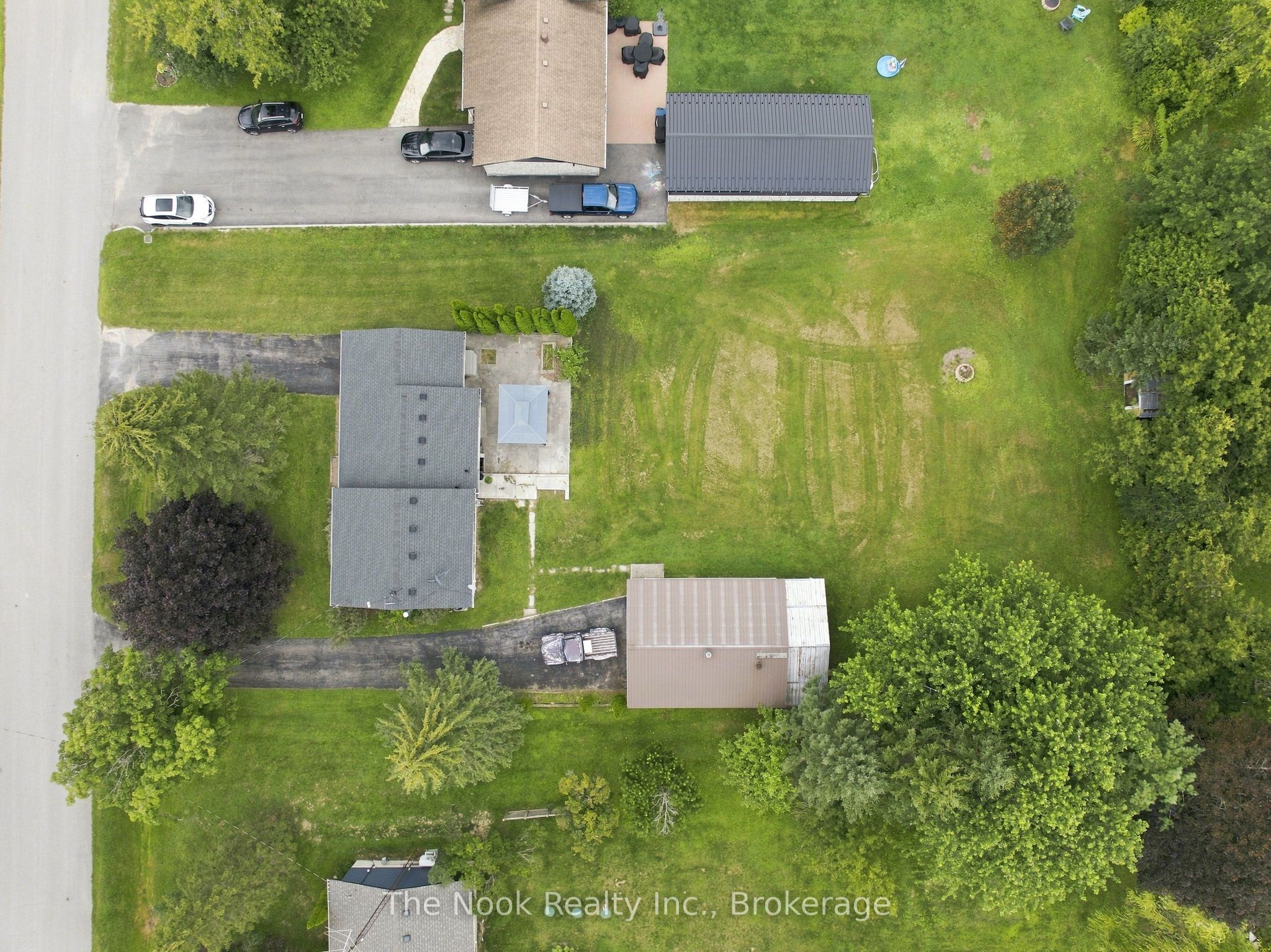 24 Cedar Ridge Drive, Kawartha Lakes, ON L0C 1G0 photo 2