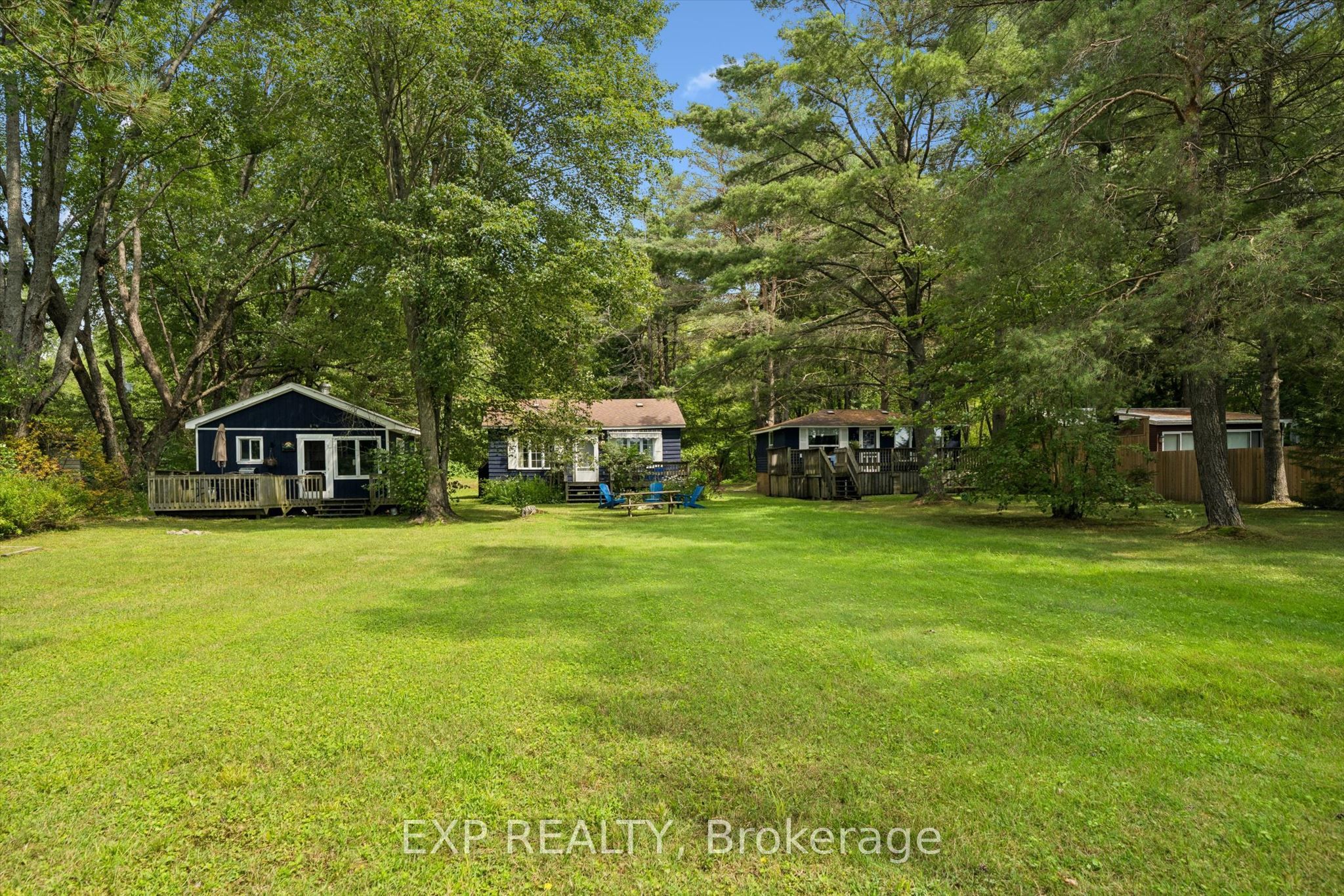 1039 Wonder Beach Road, Muskoka Lakes, ON P0B 1M0
