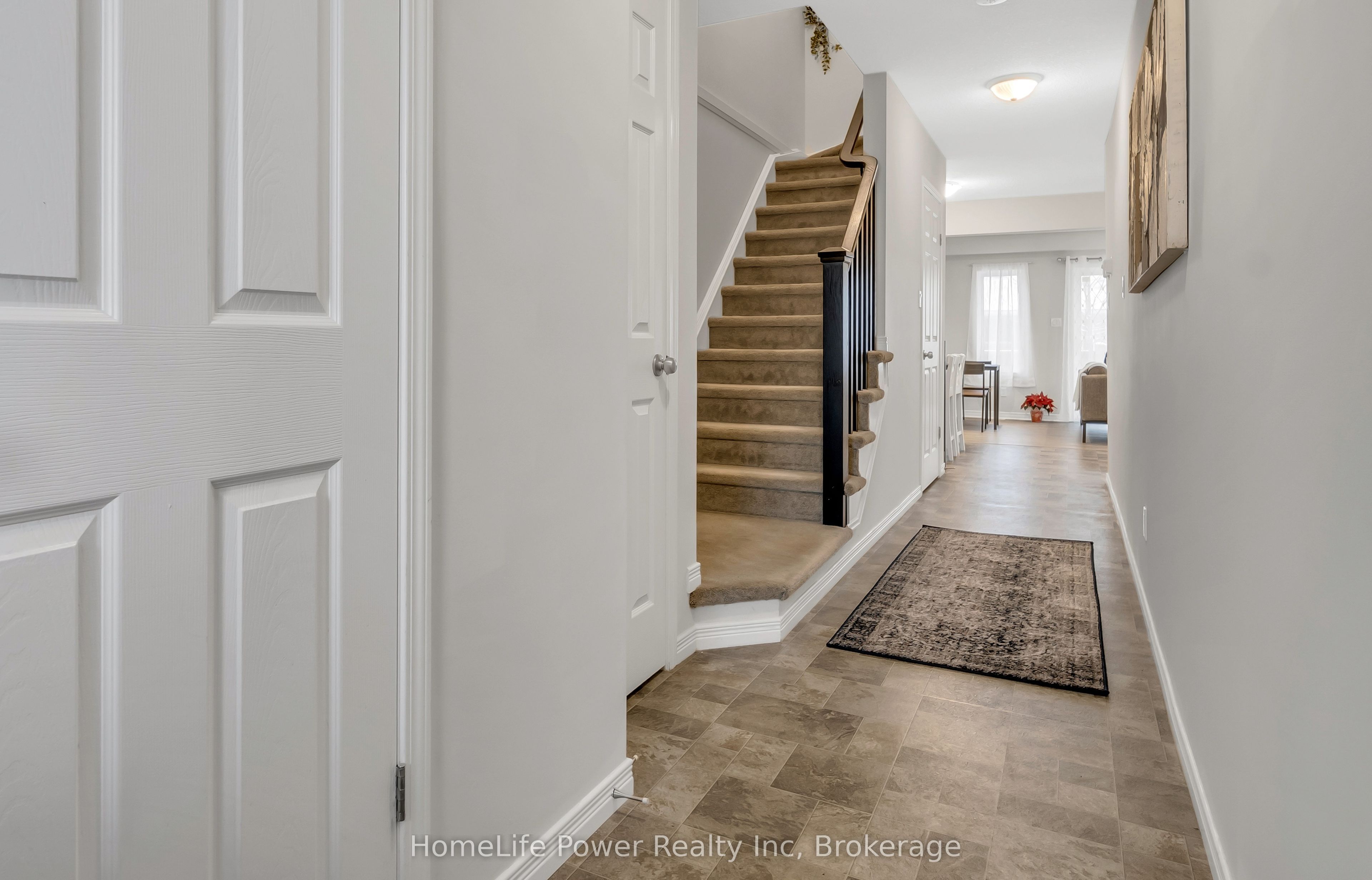 50 Pinnacle Drive 13, Kitchener, ON N2P 0H8 photo 2